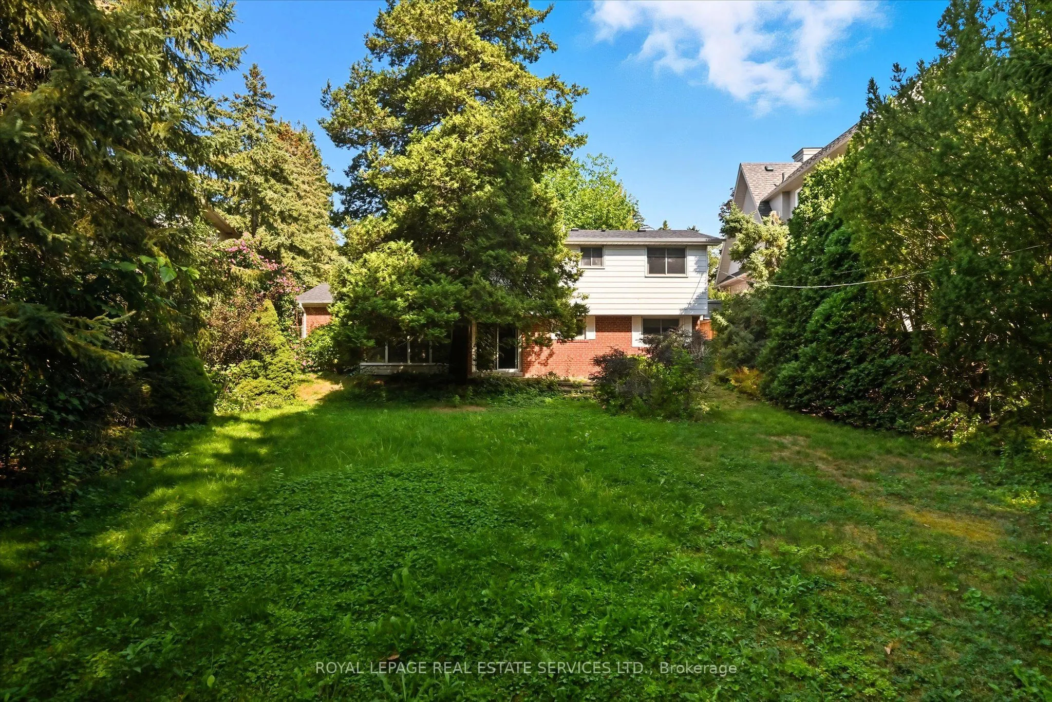 1536 Venetia Drive