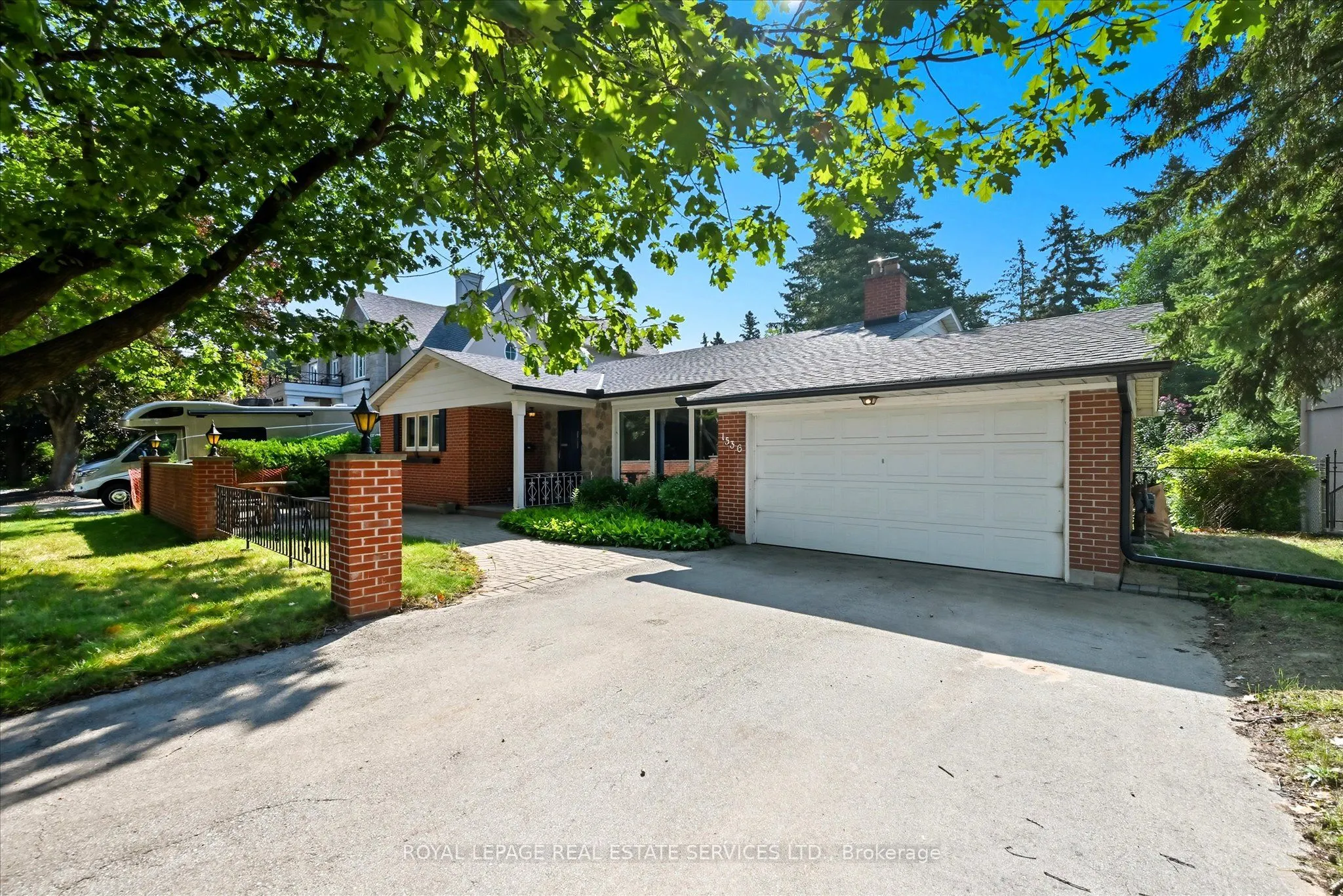 1536 Venetia Drive