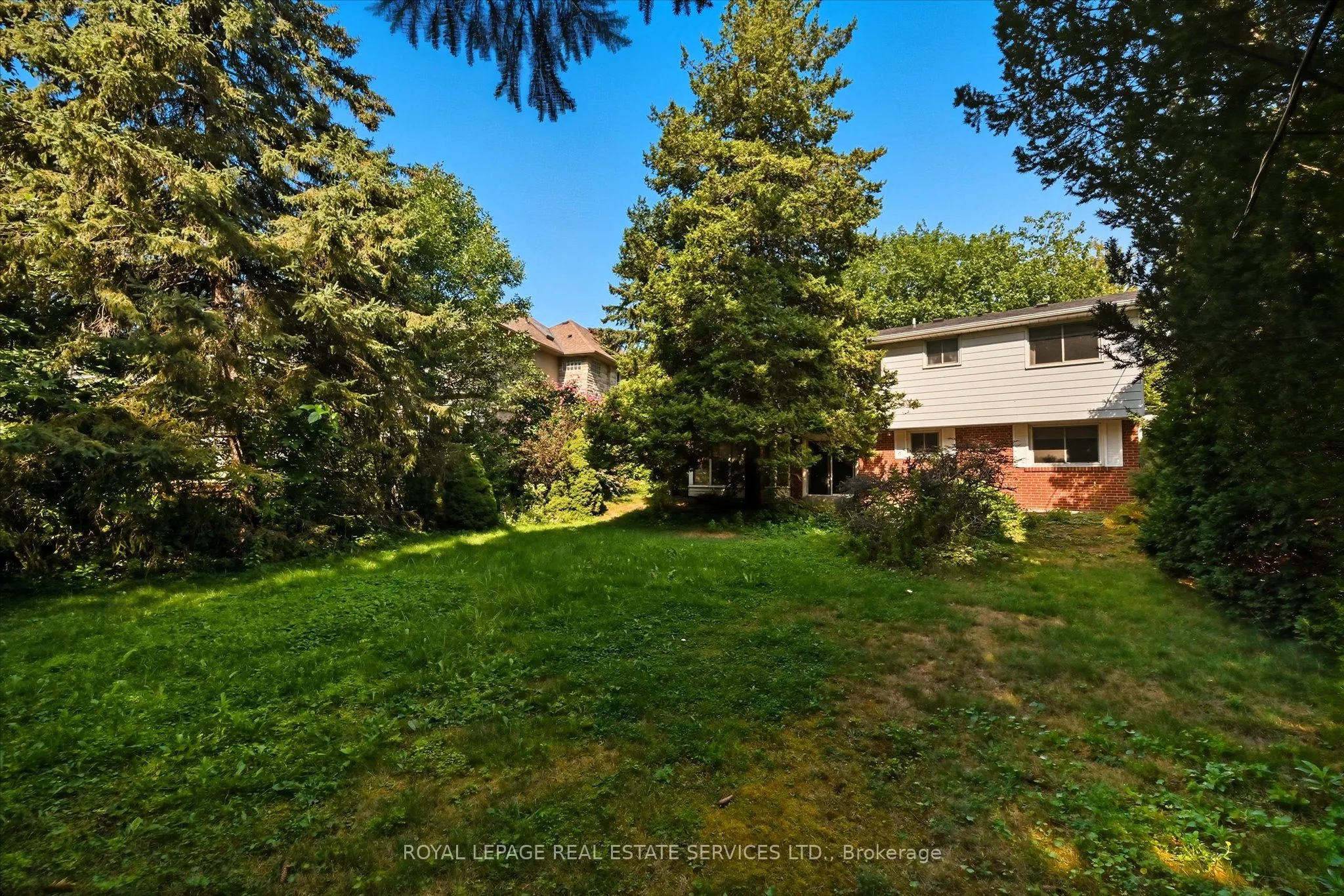 1536 Venetia Drive