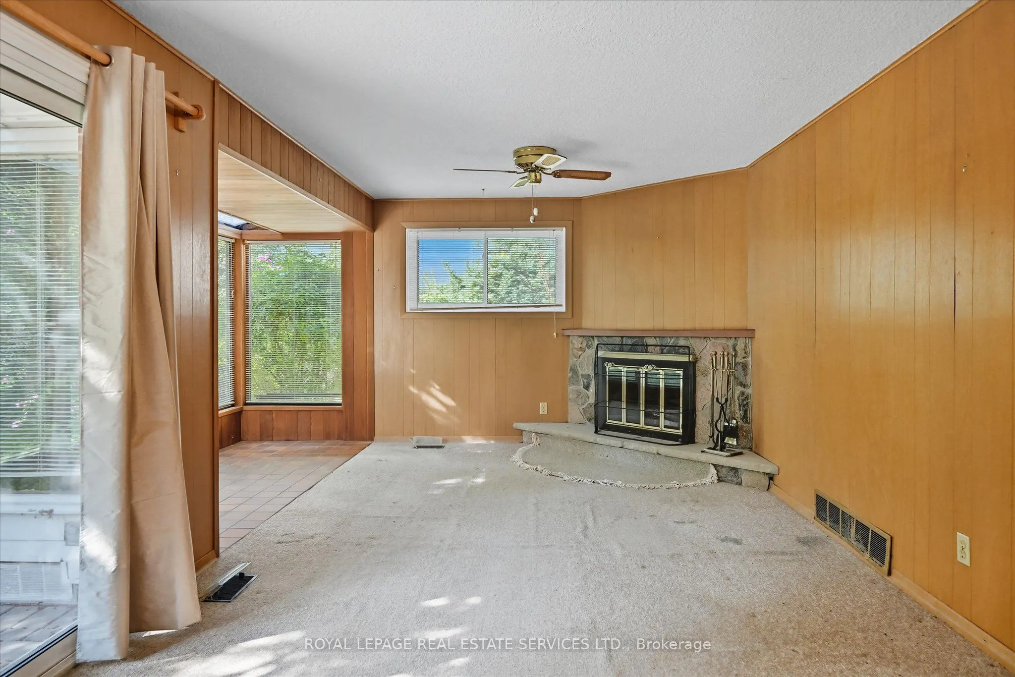 1536 Venetia Drive