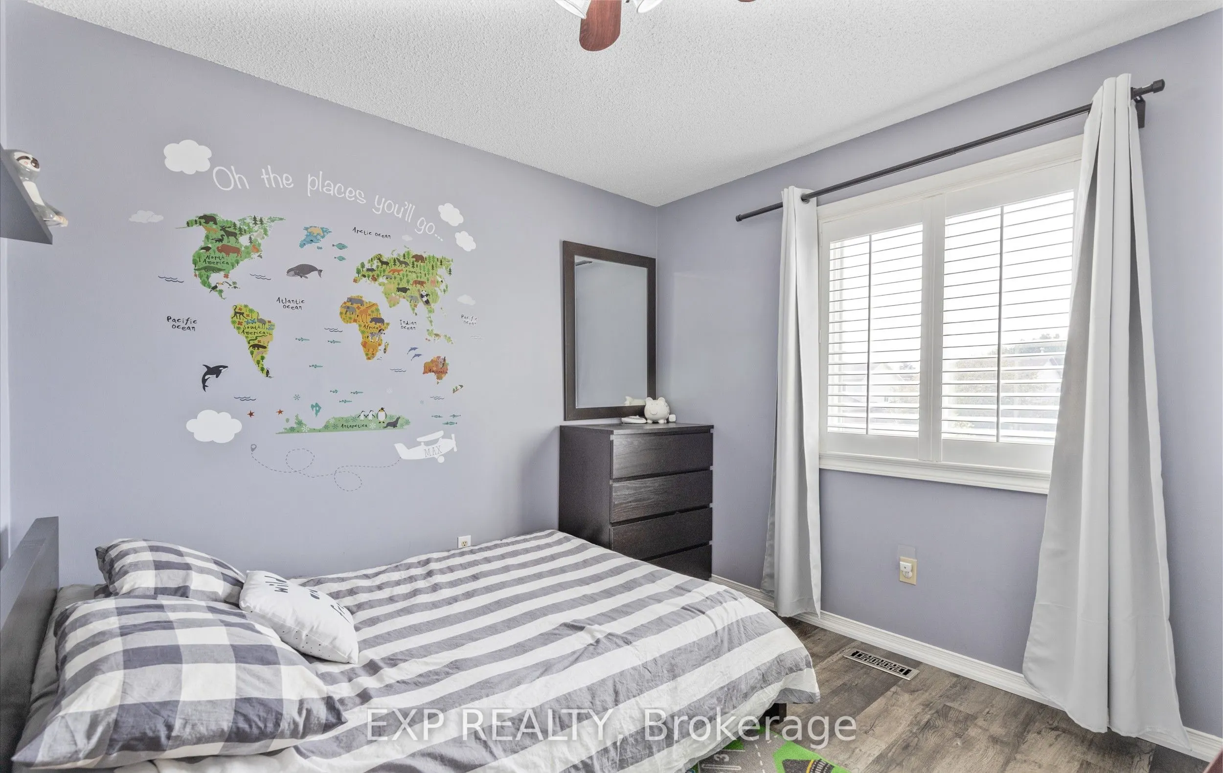 2213 Hunt Crescent