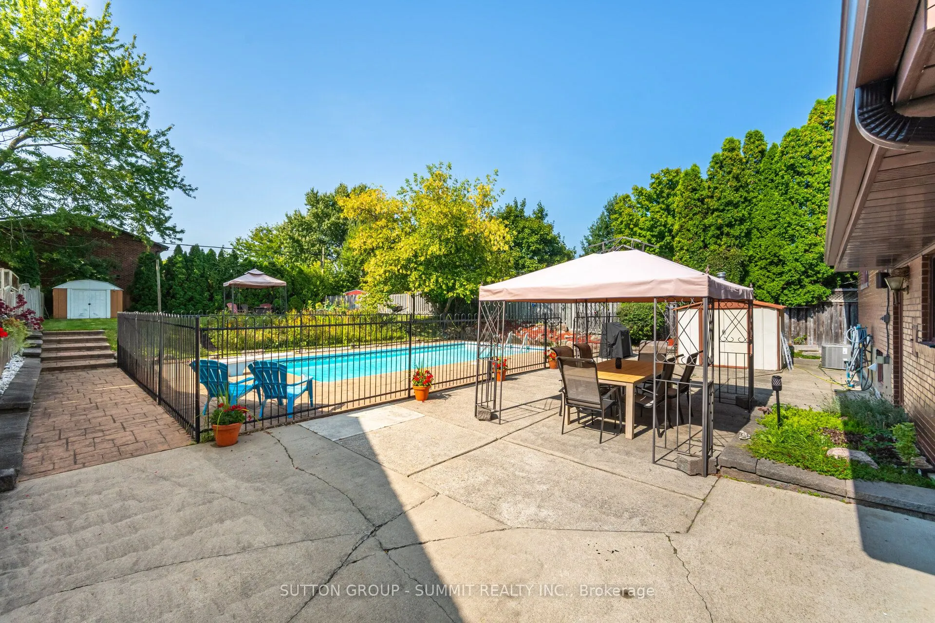 46 Theodore Drive