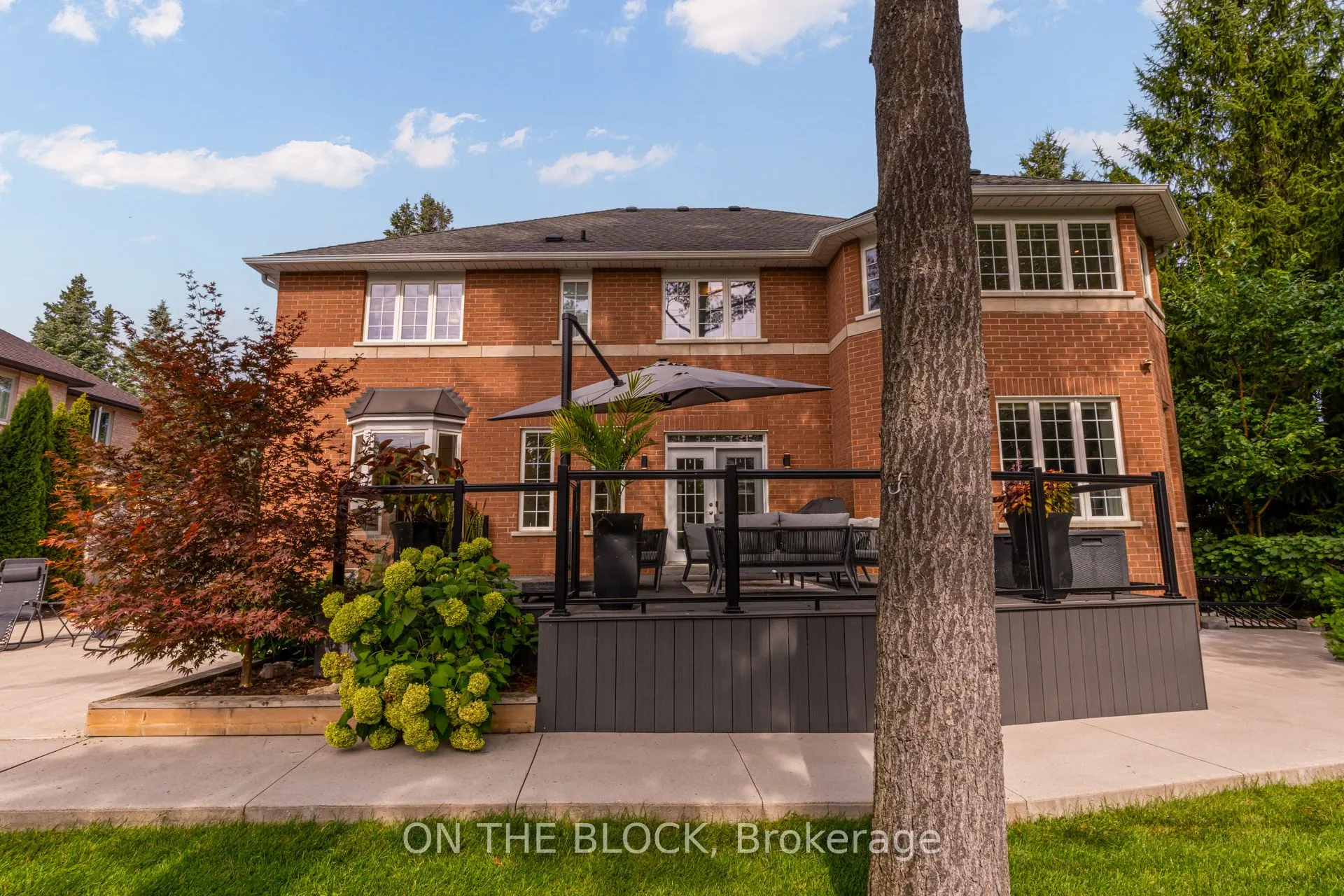 2212 Oneida Court