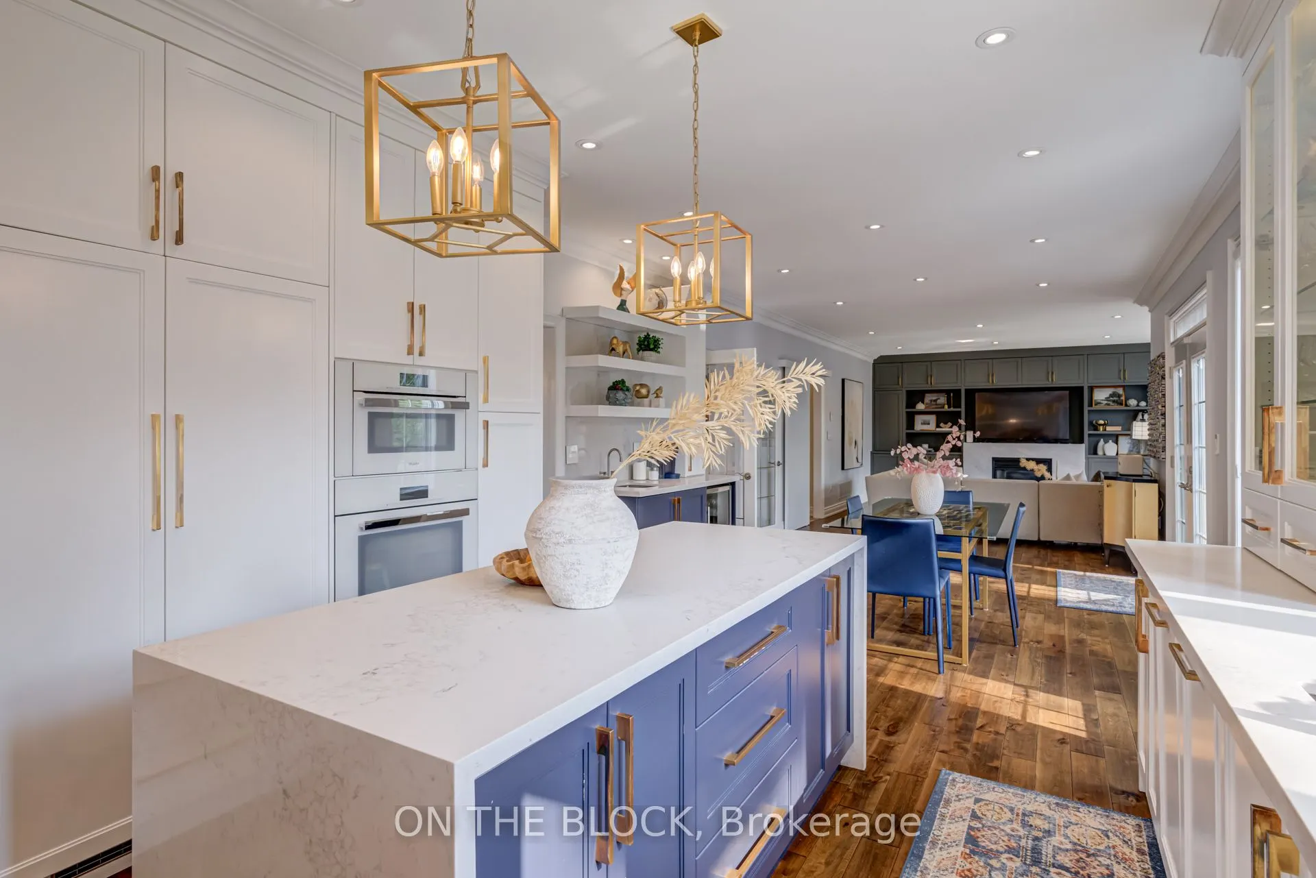 2212 Oneida Court