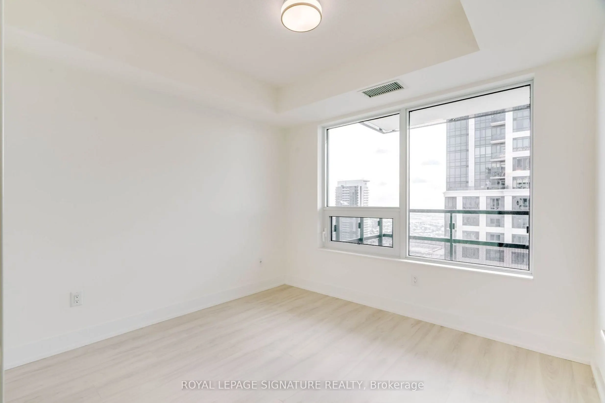 10 Eva Road, #2501