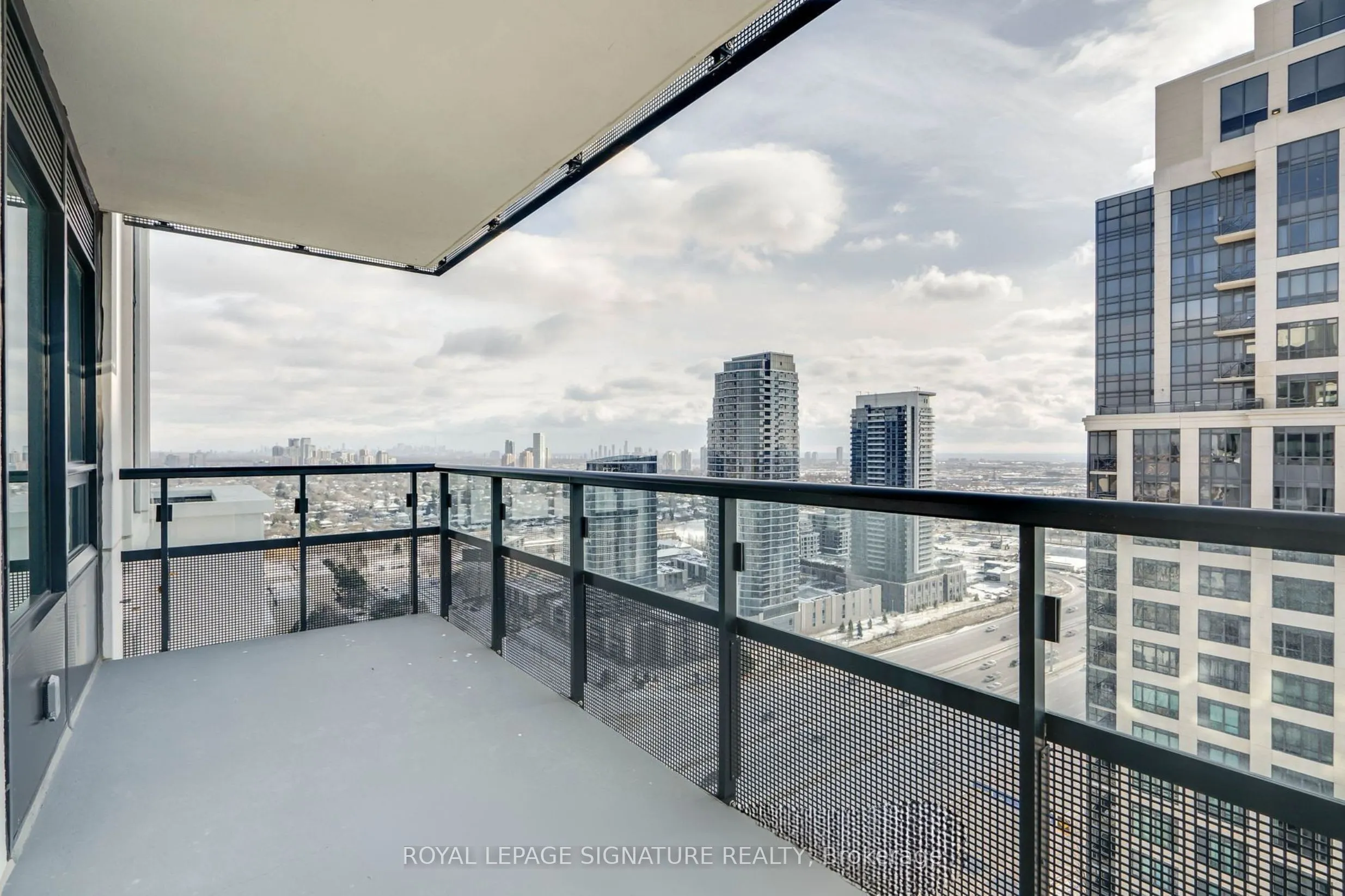10 Eva Road, #2501