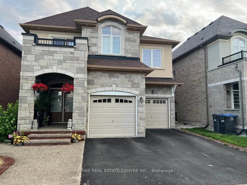 15 Lola Crescent