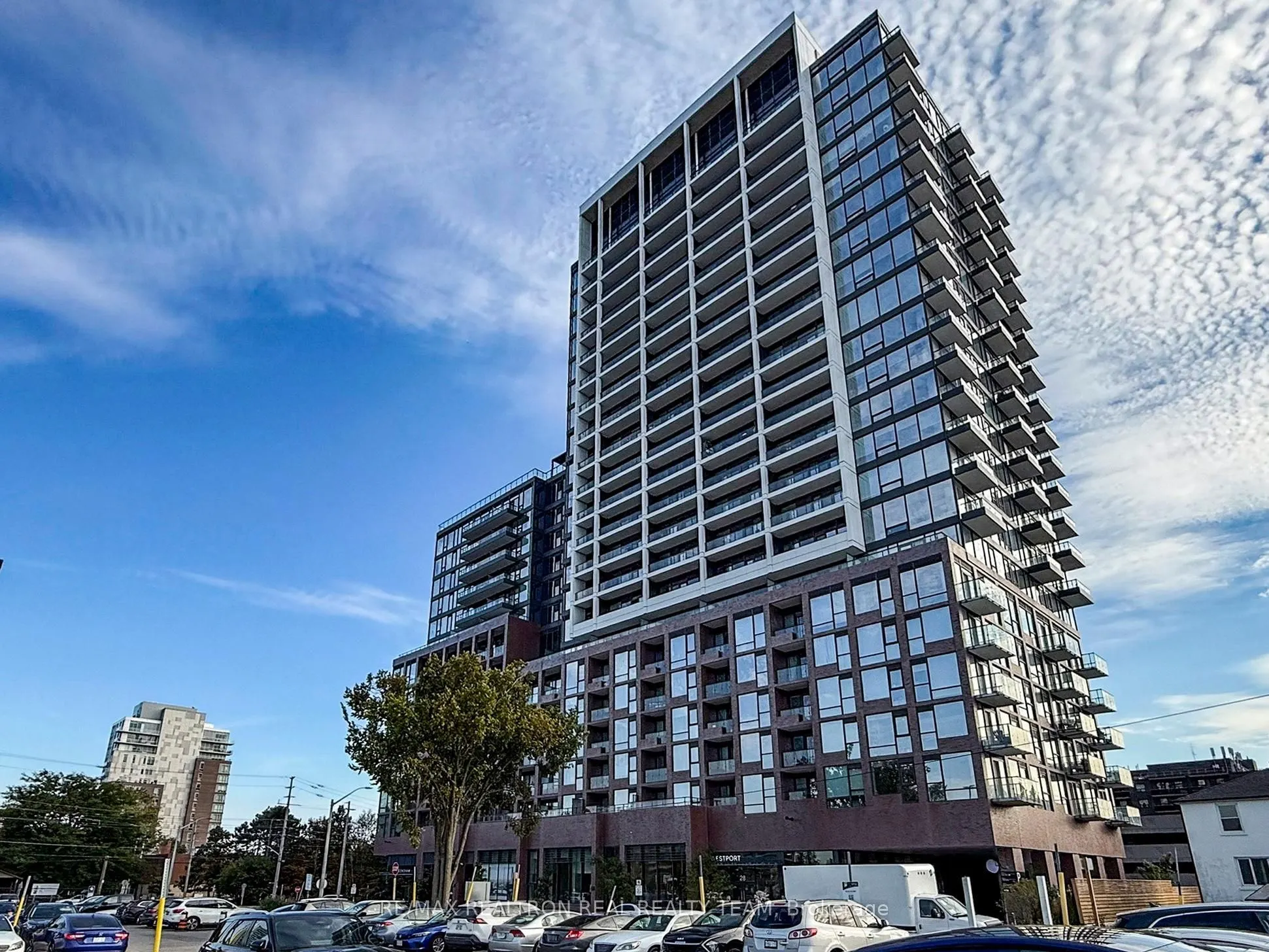 28 Ann Street, ##712