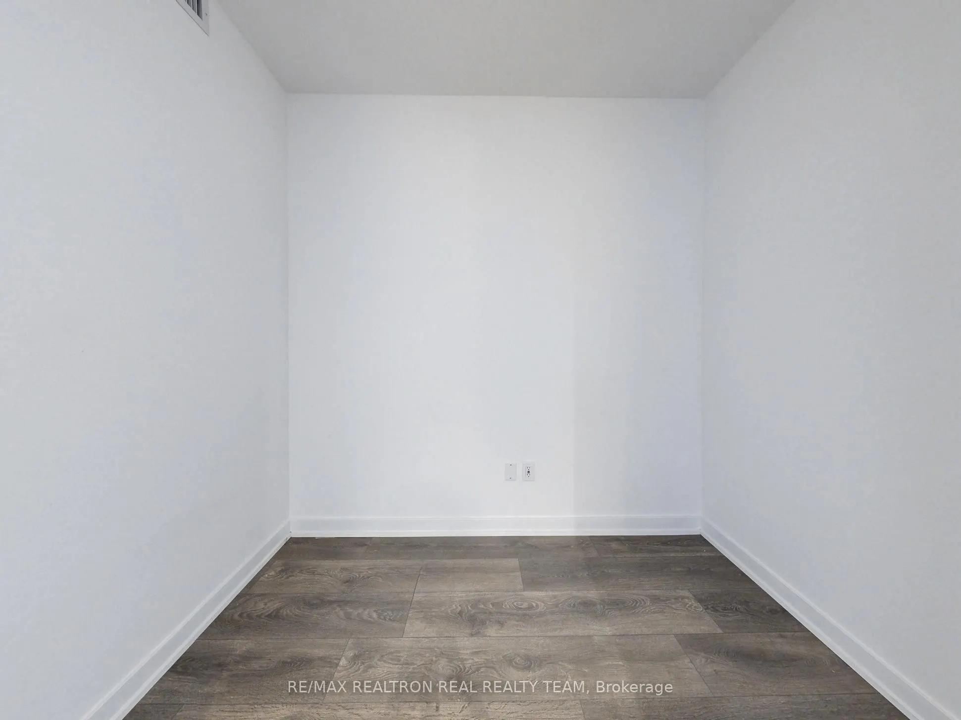 28 Ann Street, ##712