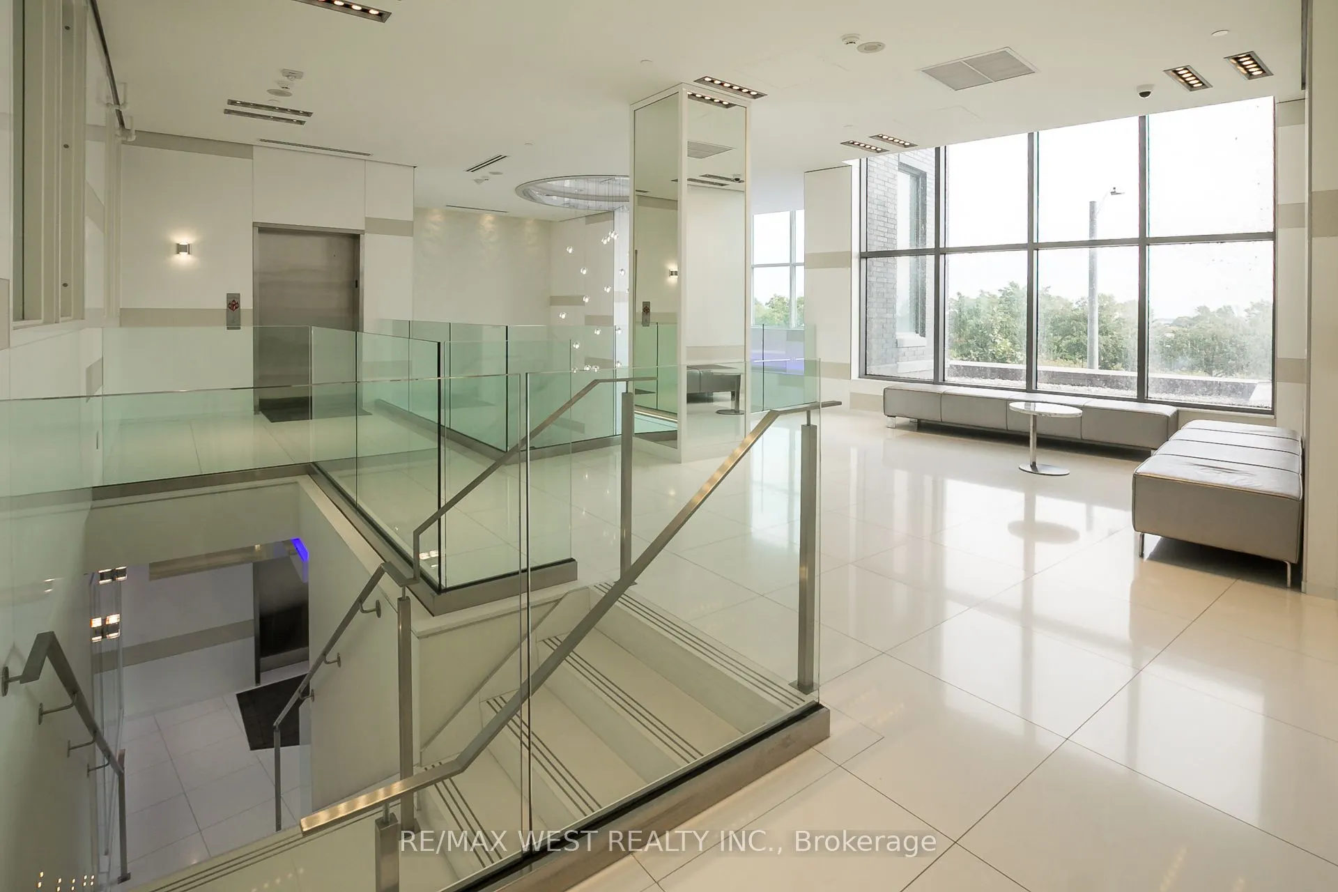 110 Marine Parade Drive, #607