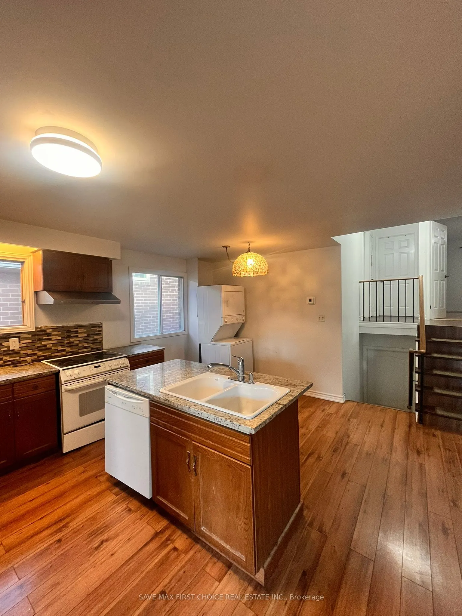 34 Tanager Square