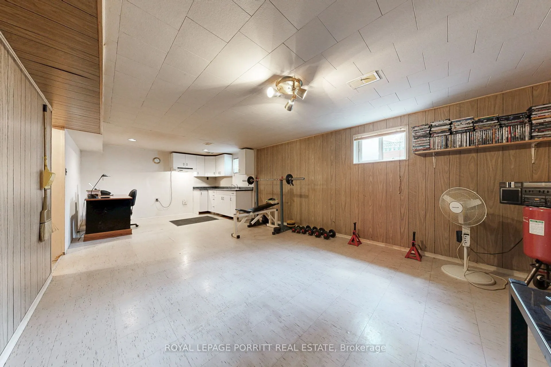 27 Hinton Road