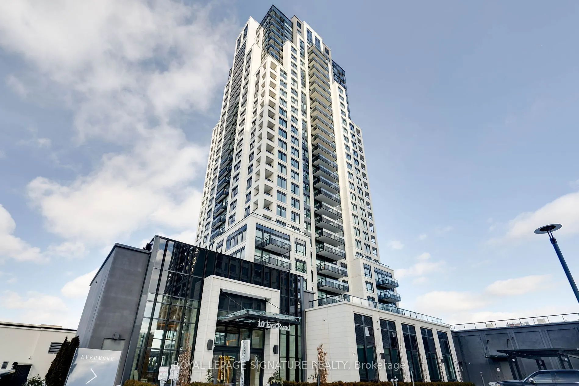 10 Eva Road, #2505