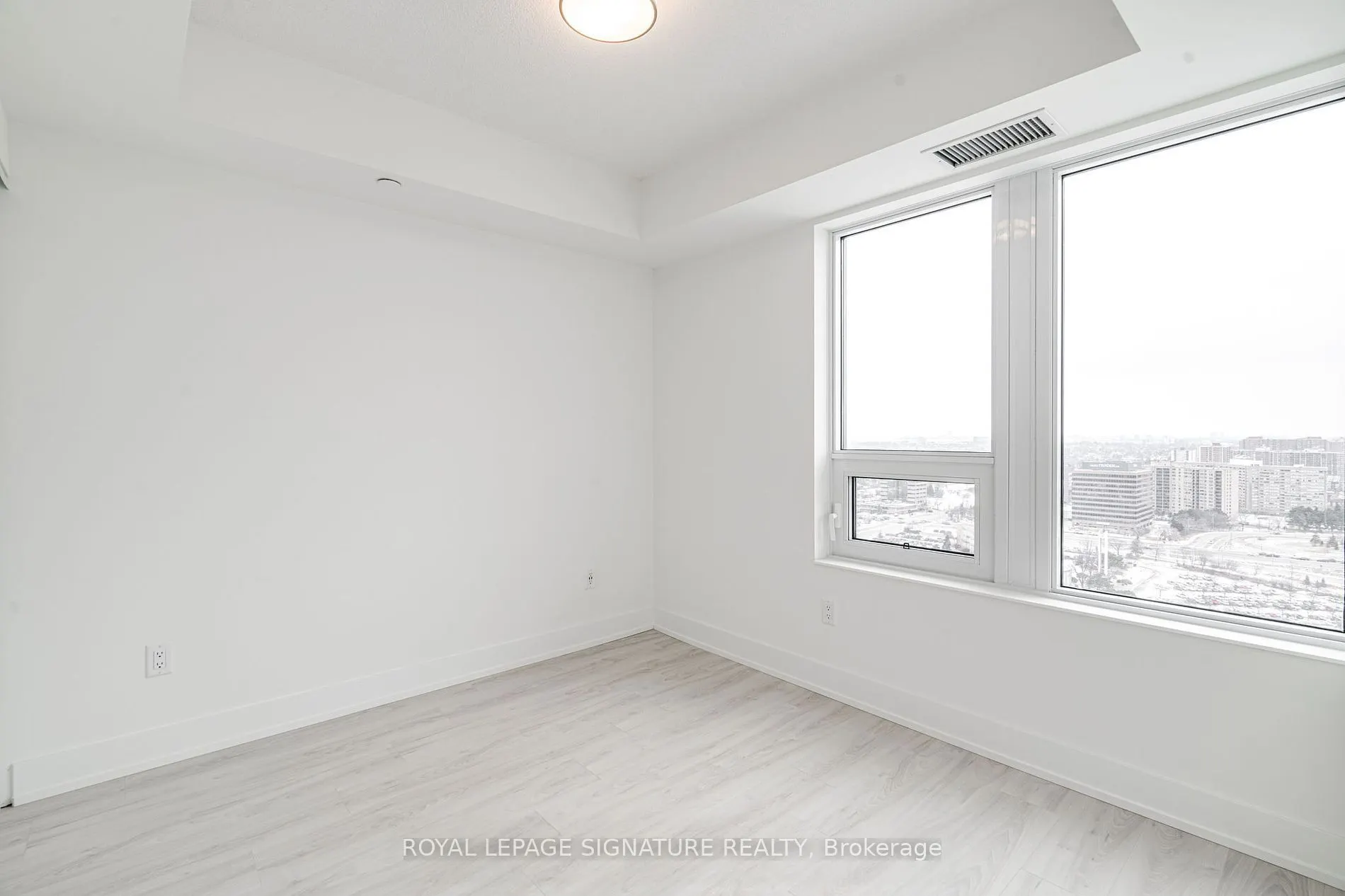 10 Eva Road, #2505