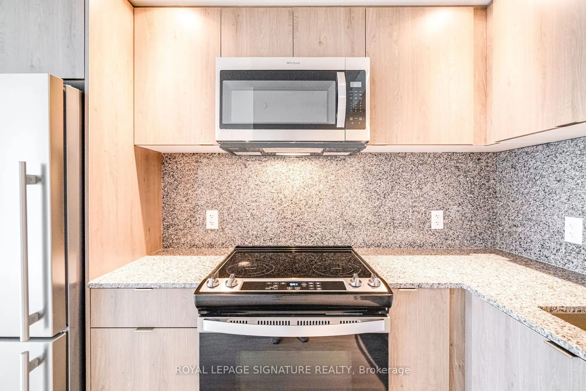 10 Eva Road, #2505