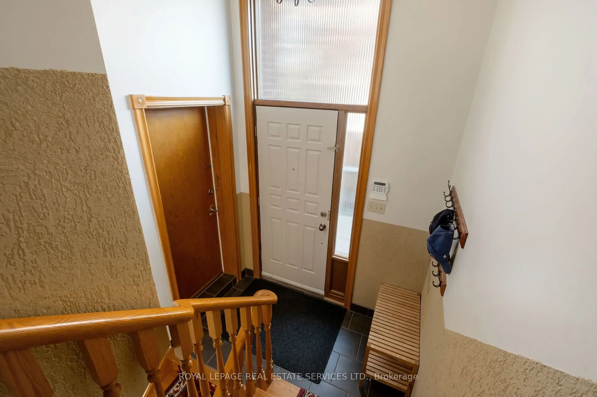 15 Westroyal Road