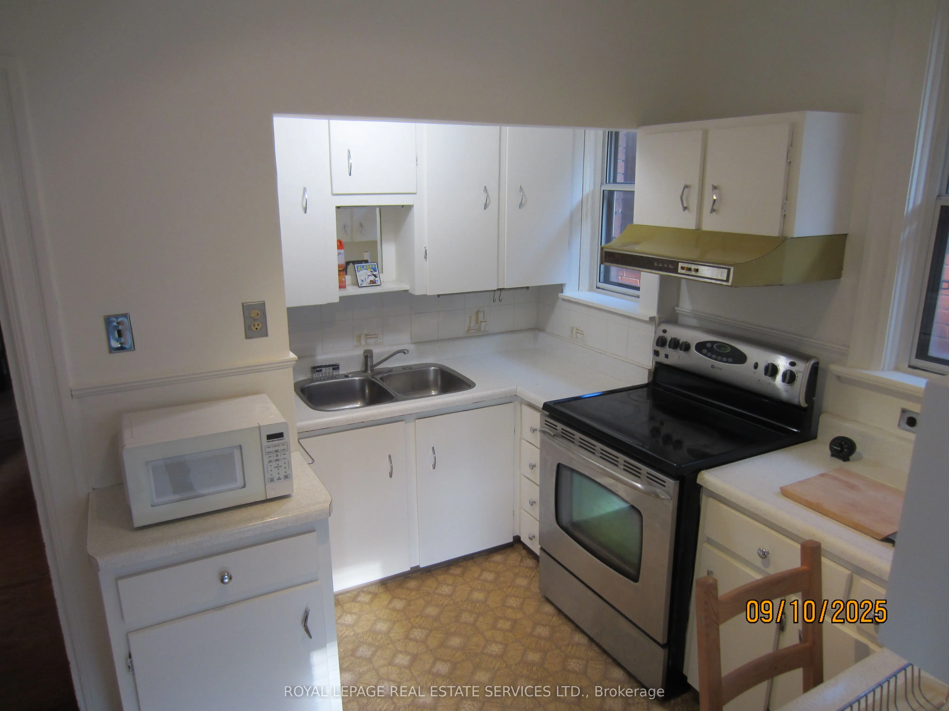 326 Quebec Avenue, #Upper