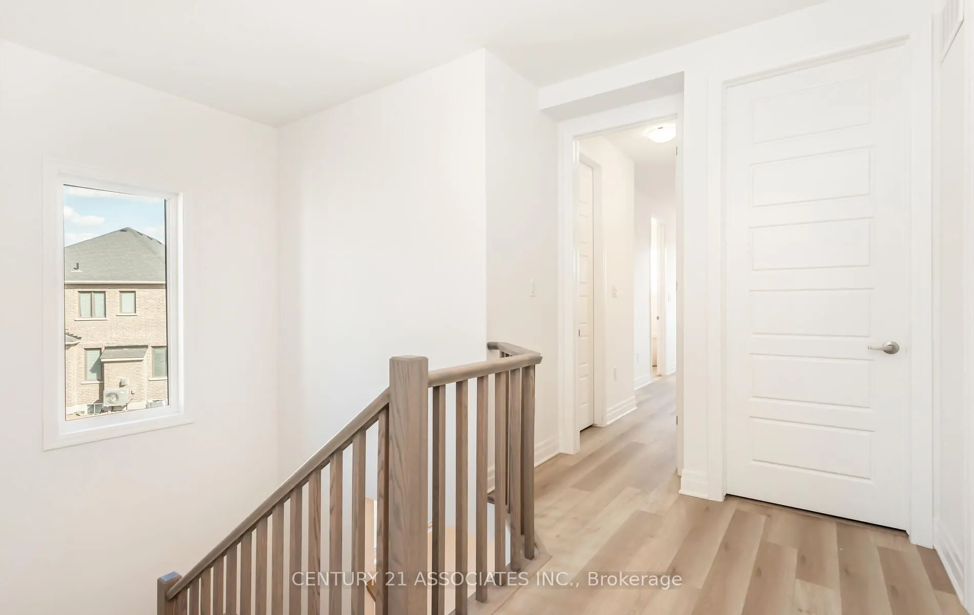1796 Thames Circle