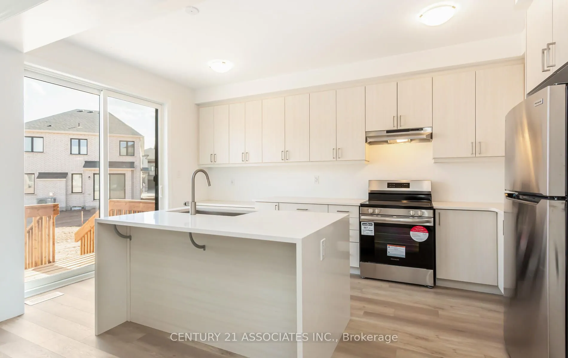 1796 Thames Circle