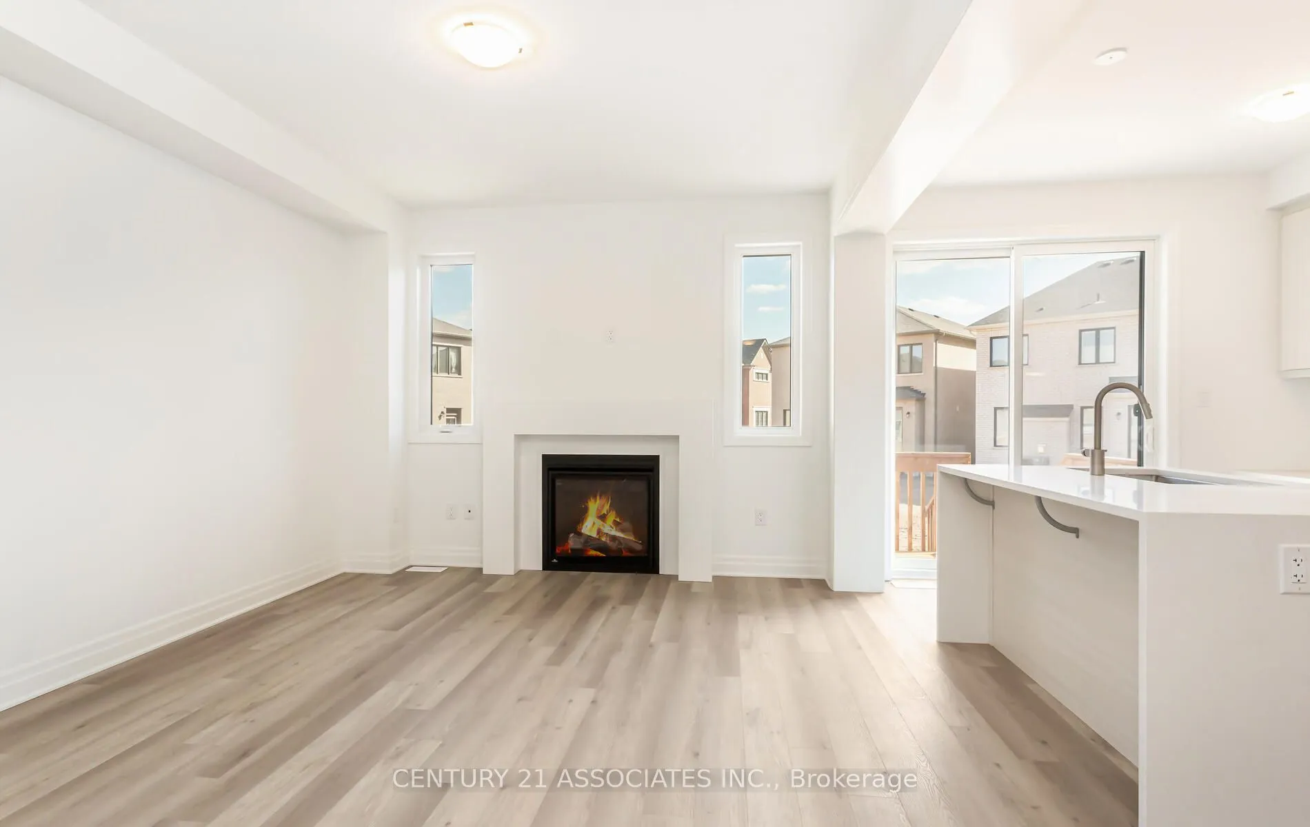 1796 Thames Circle