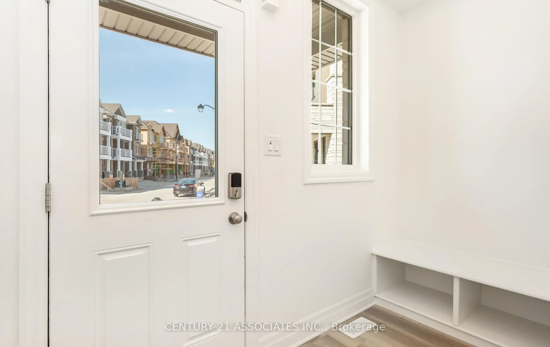 1796 Thames Circle