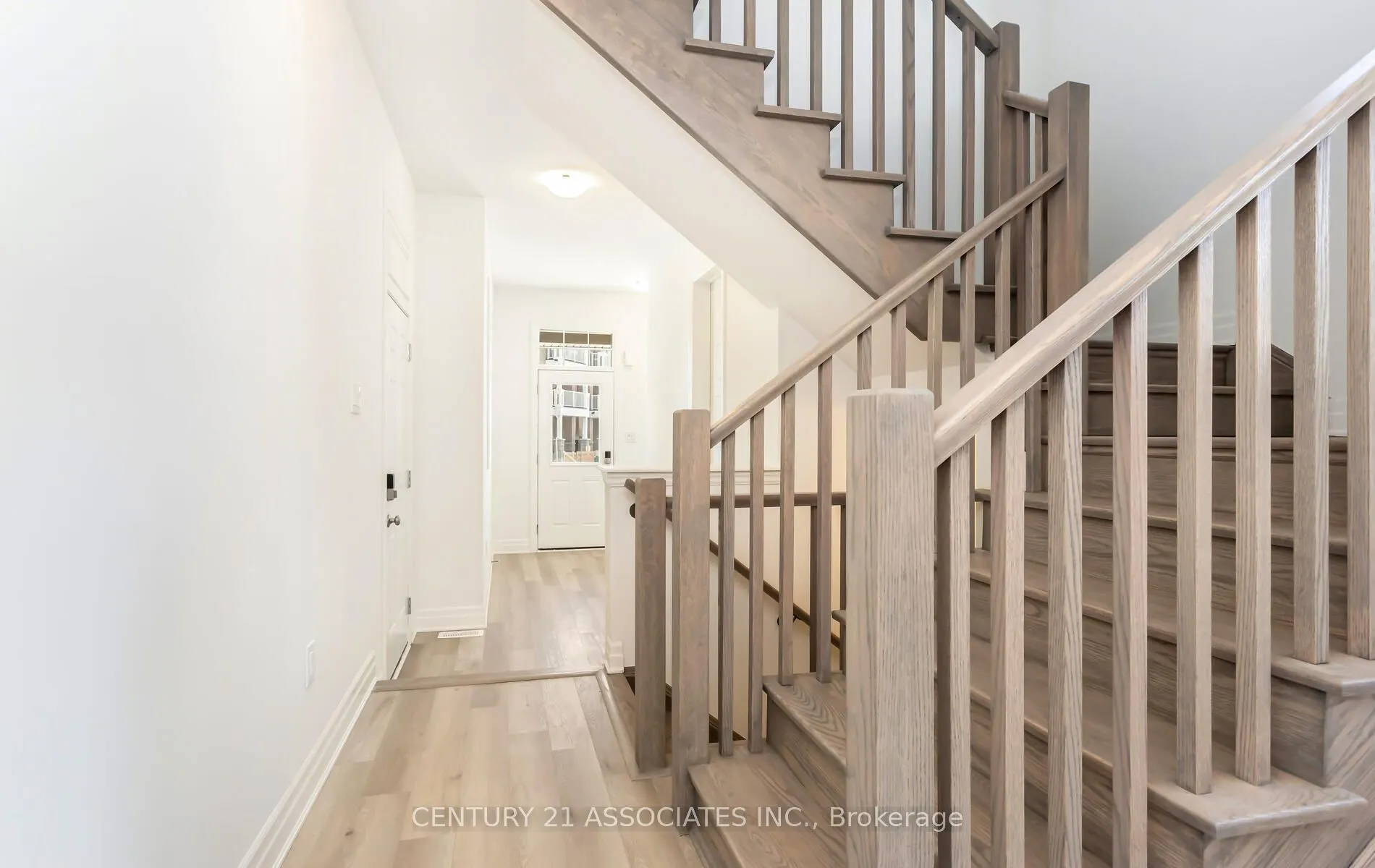 1796 Thames Circle