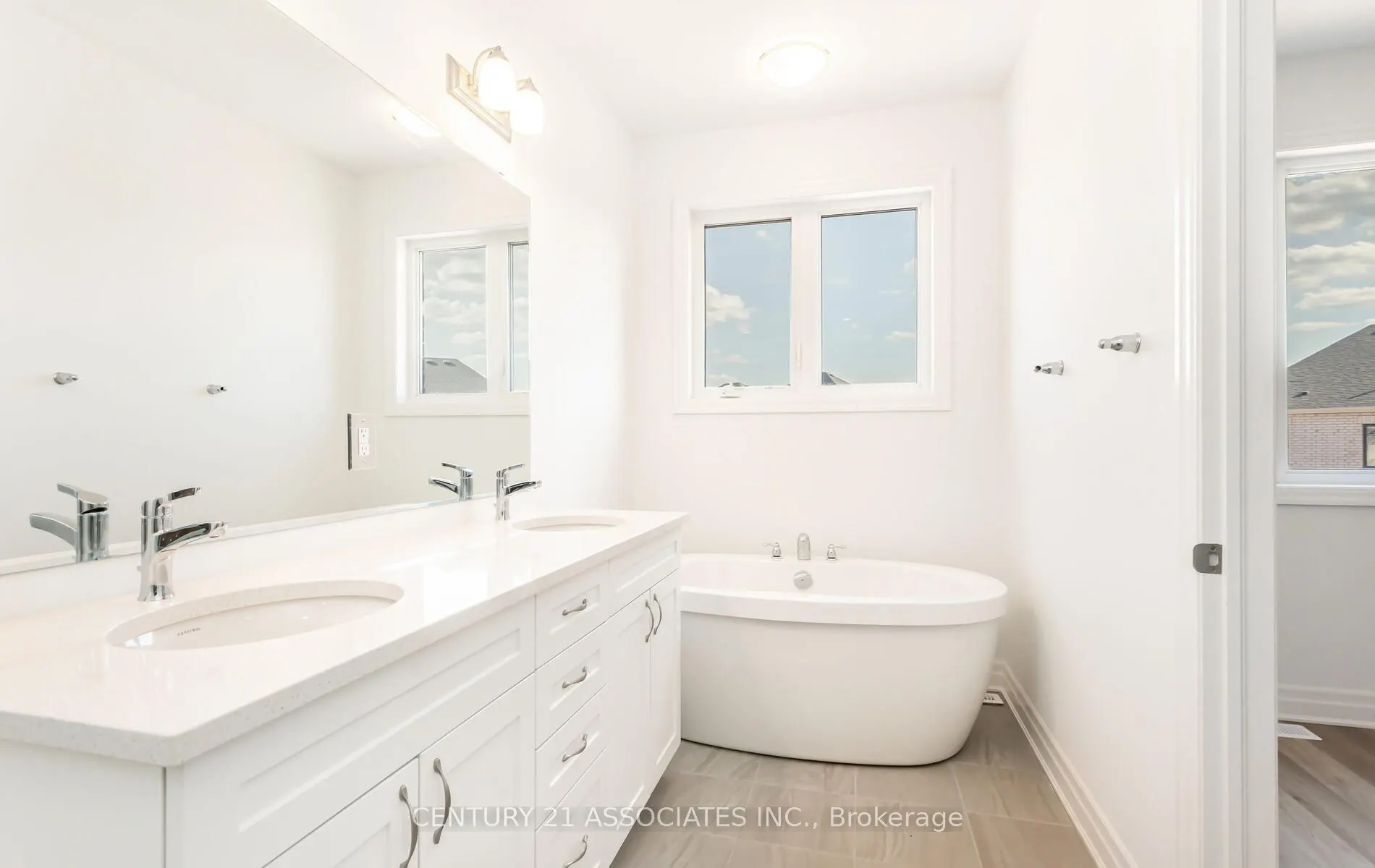 1796 Thames Circle