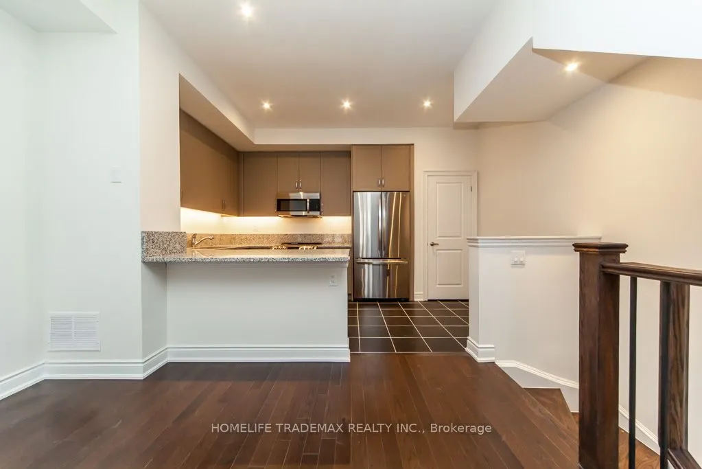 40 Lunar Cres Crescent, #70