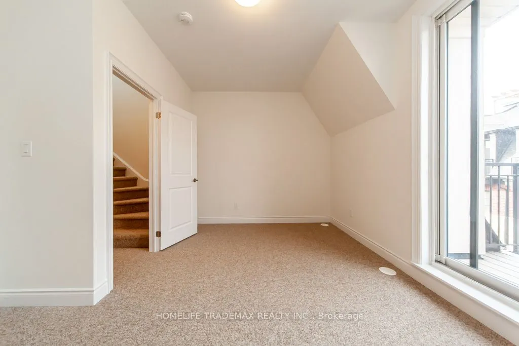 40 Lunar Cres Crescent, #70