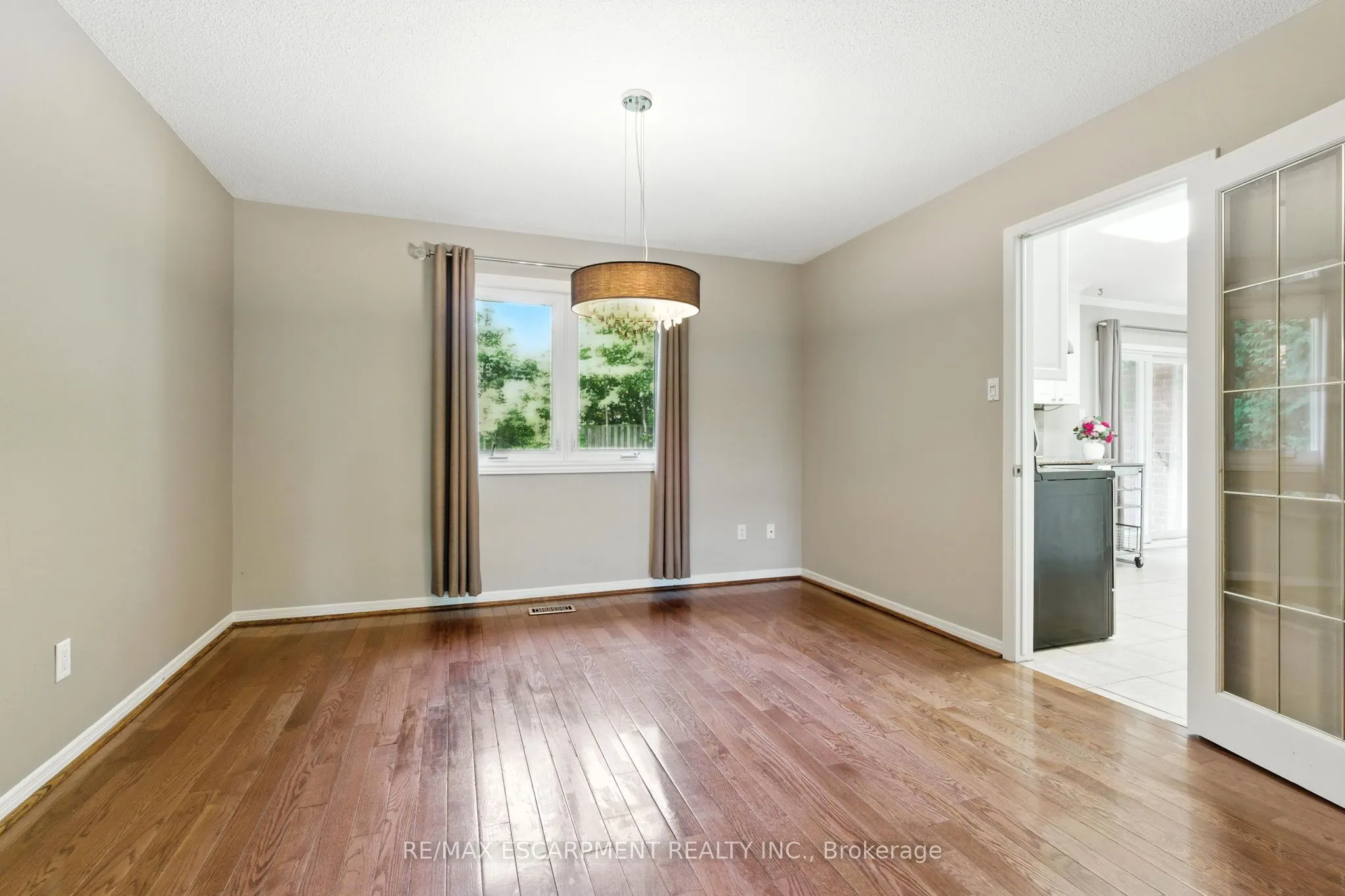 1624 Gallant Drive