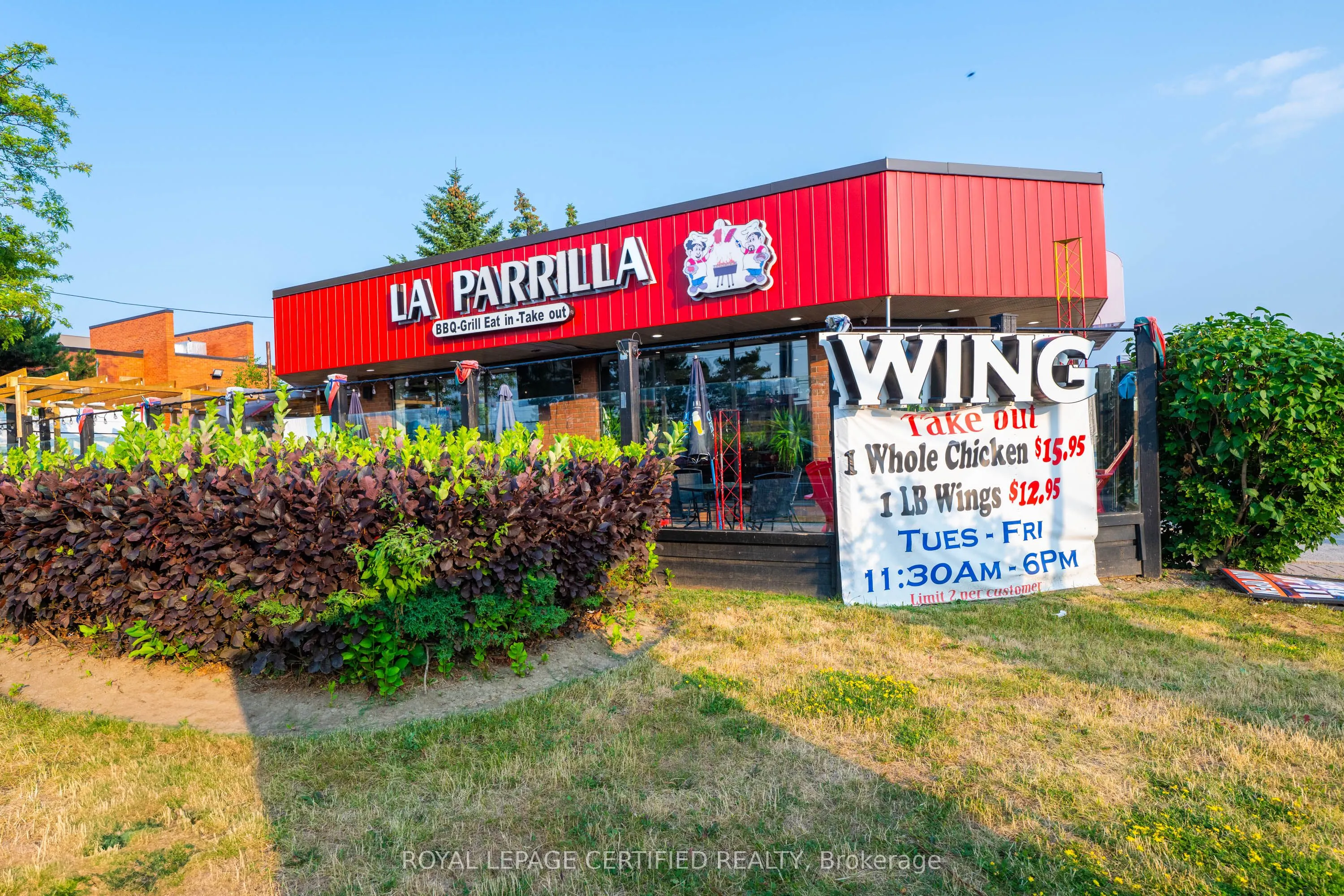 5025 Steeles Avenue W