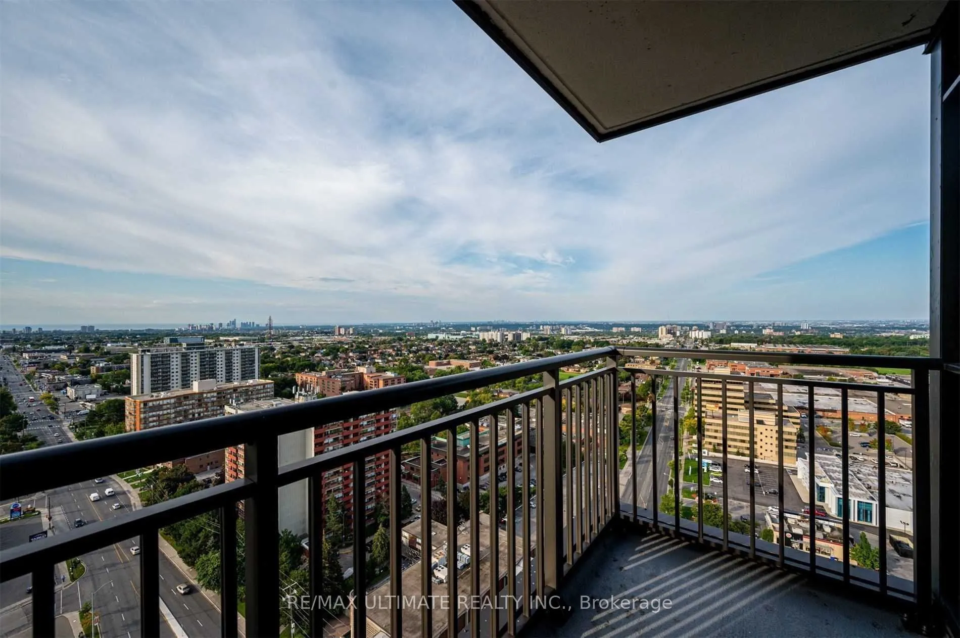 830 Lawrence Avenue W, #2411