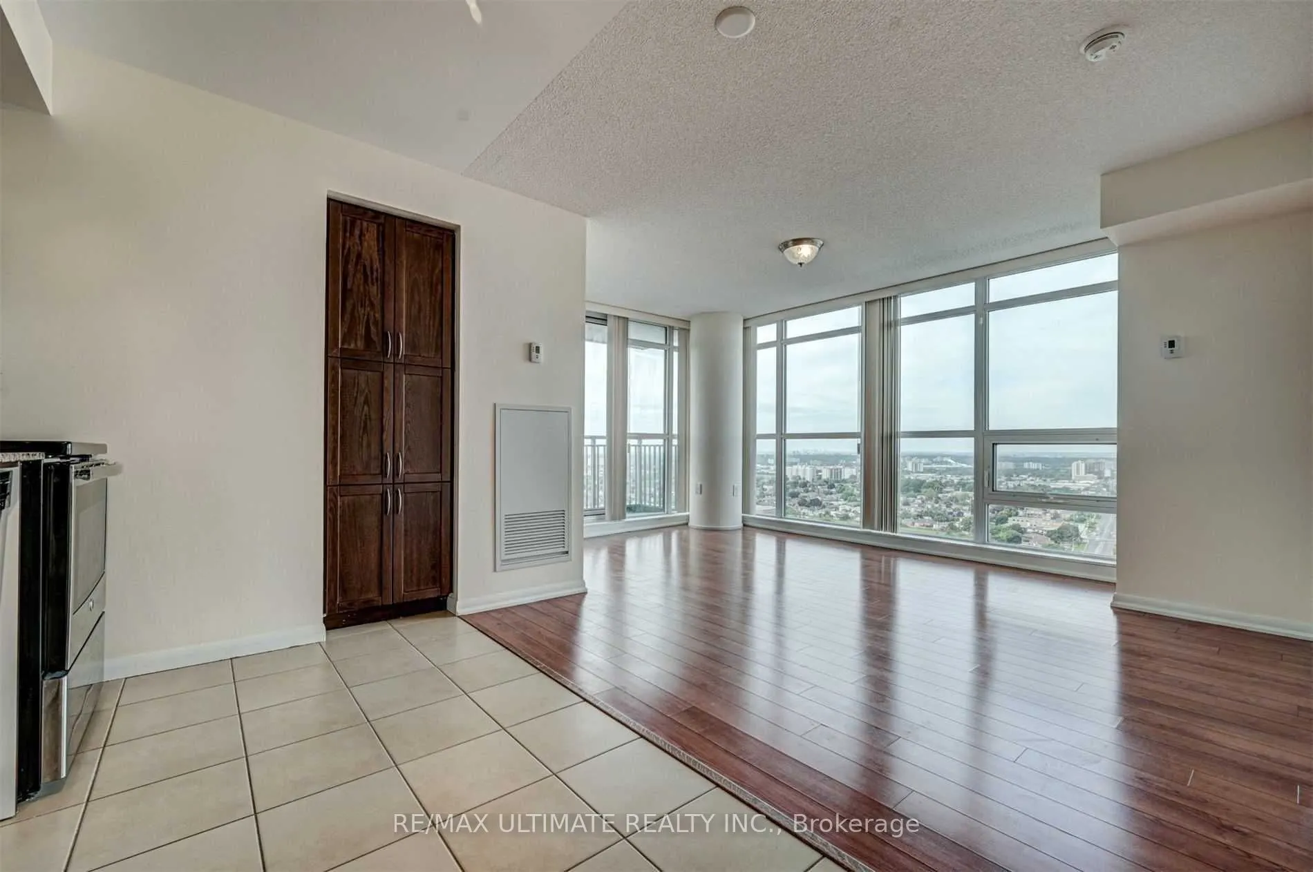830 Lawrence Avenue W, #2411