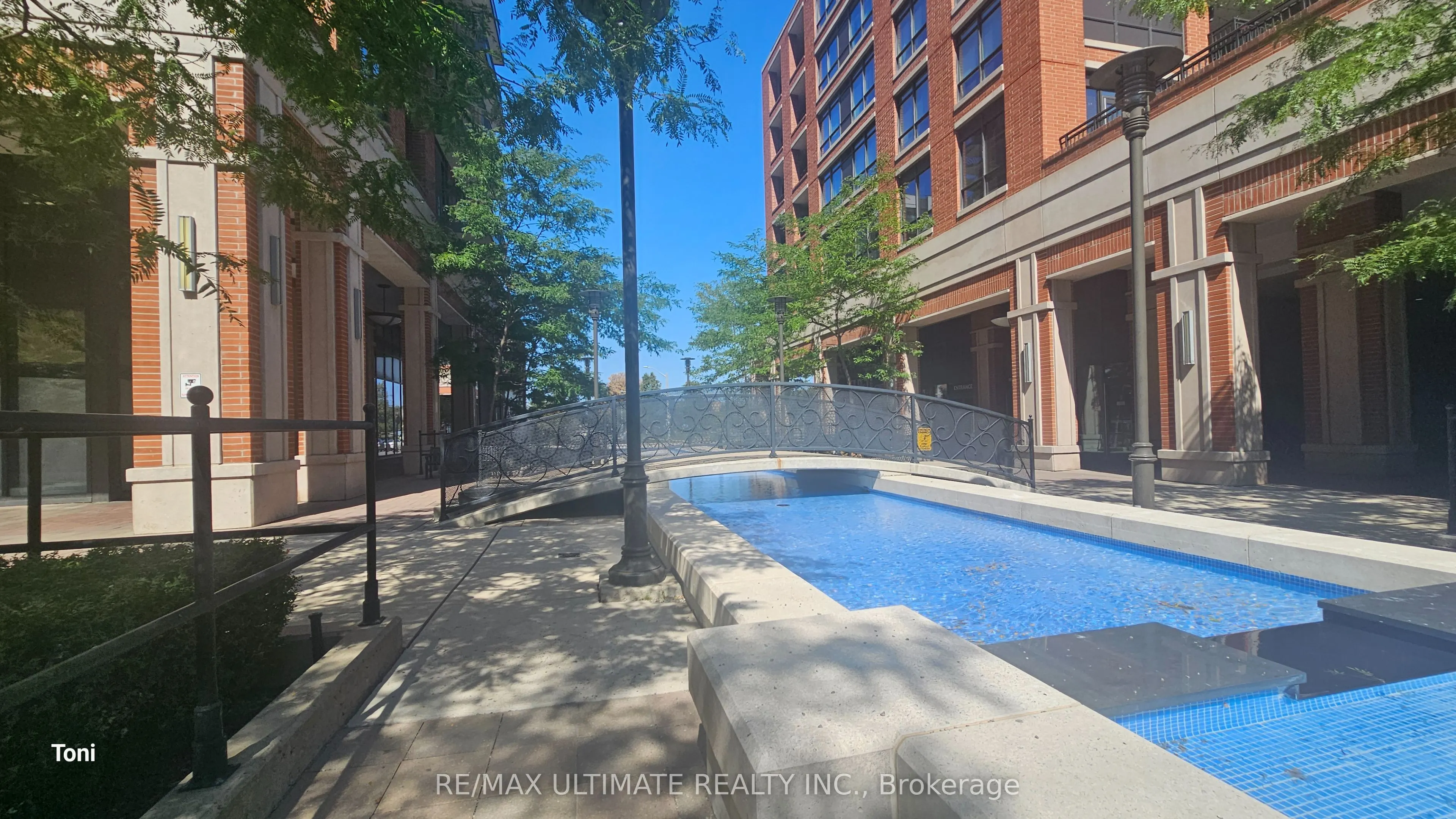 830 Lawrence Avenue W, #2411
