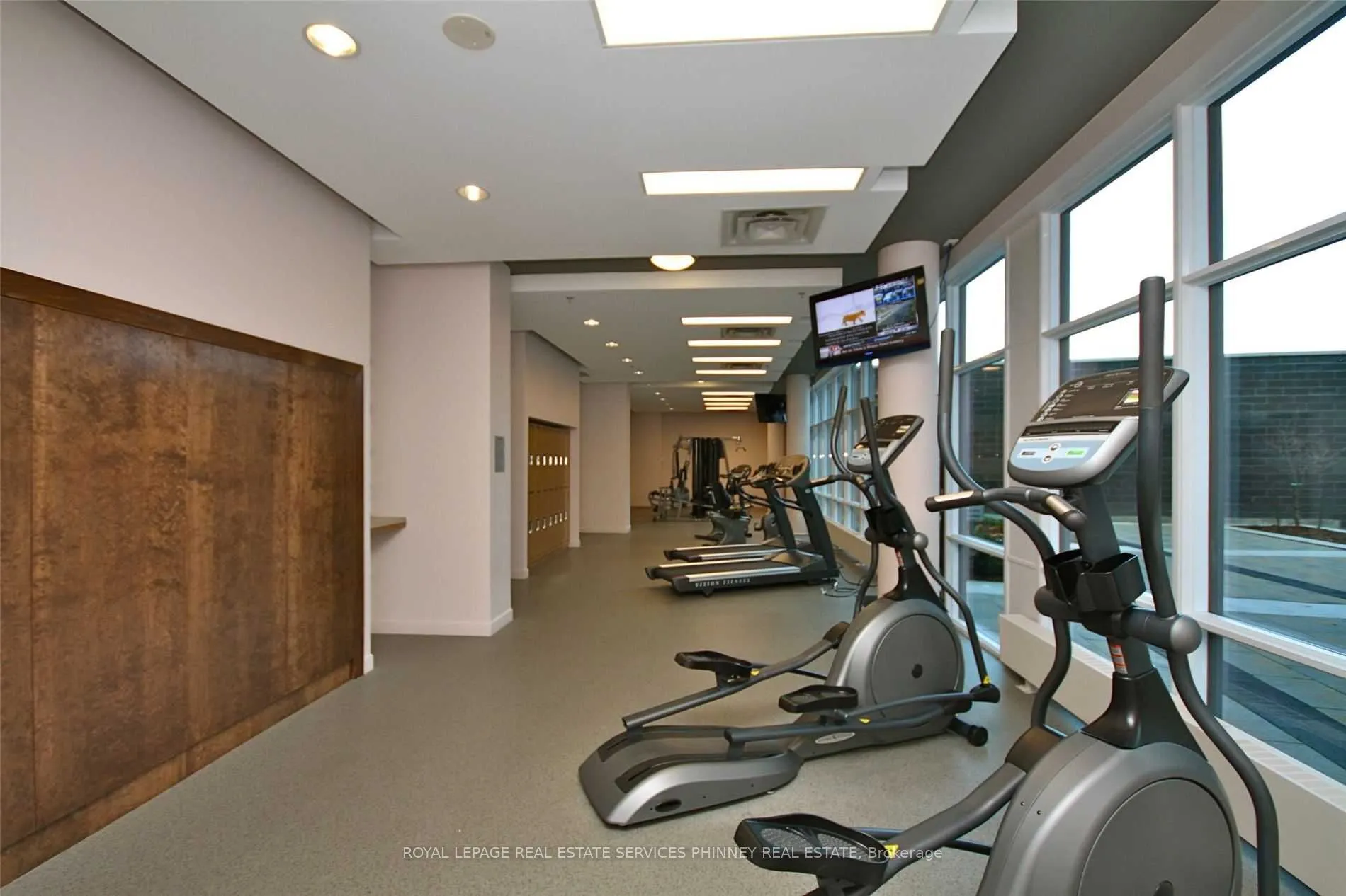 1 Hurontario Street, #1606