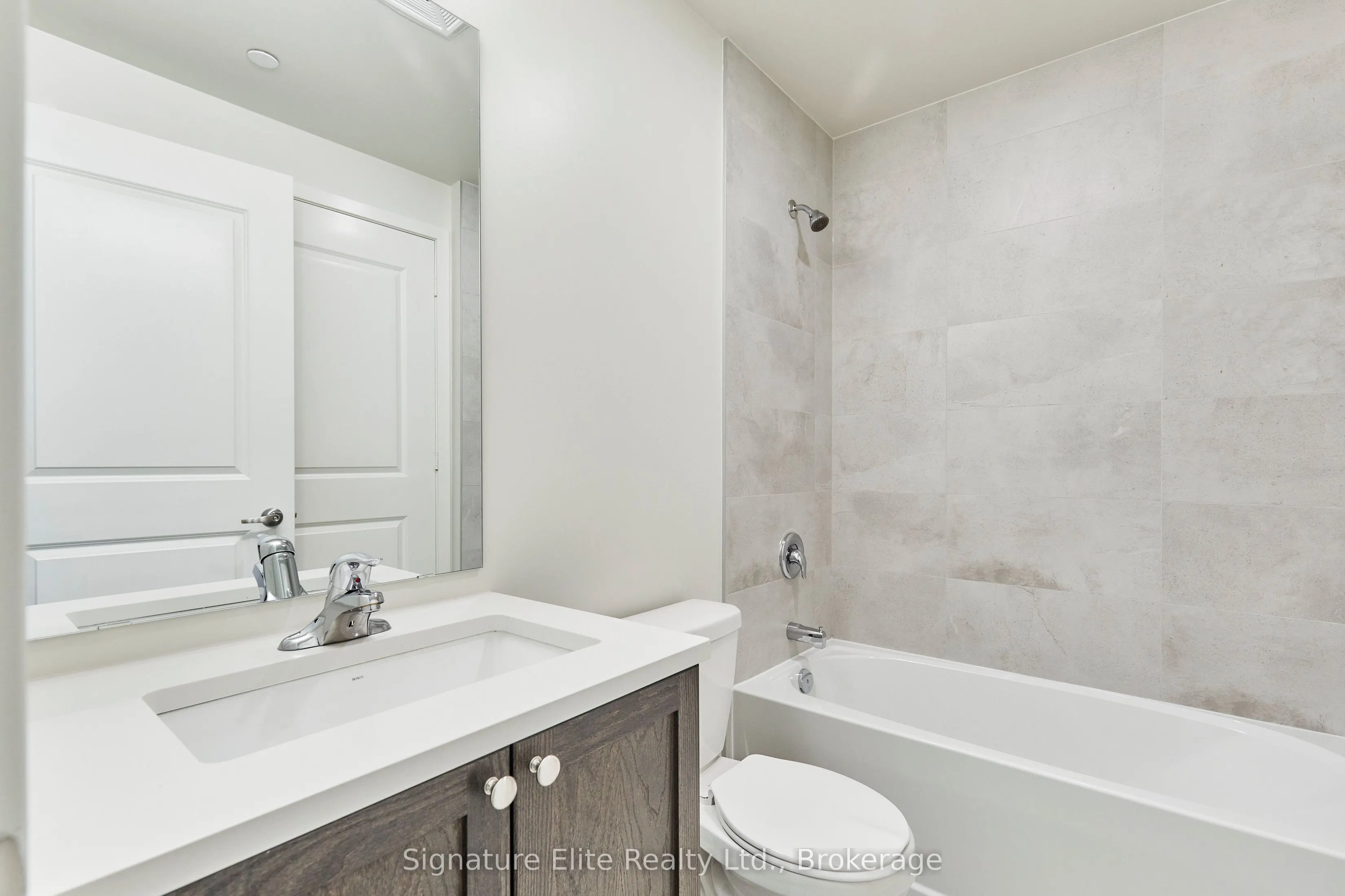 38 Annie Craig Drive, #PH107