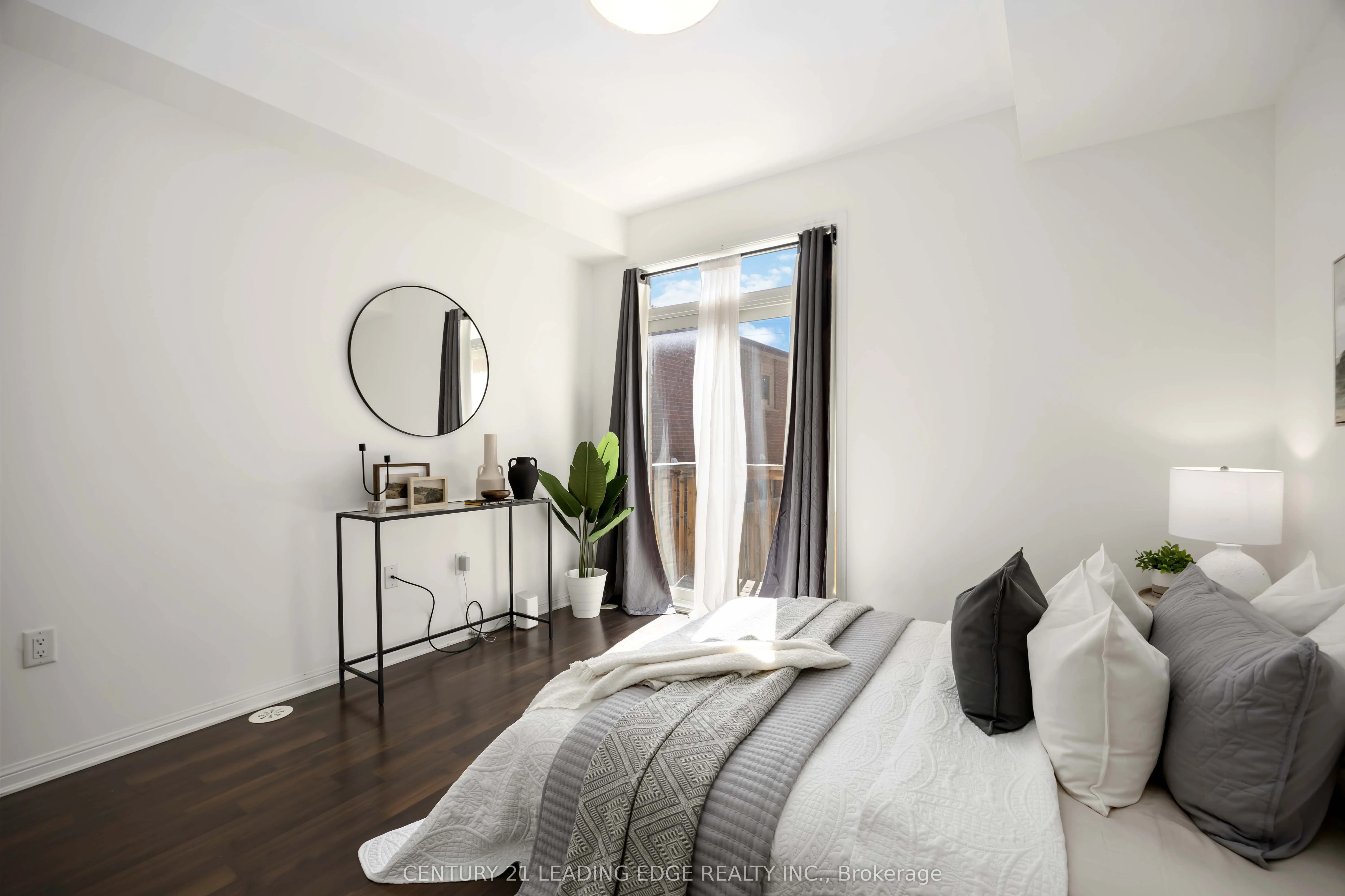 380 Hopewell Avenue, #120