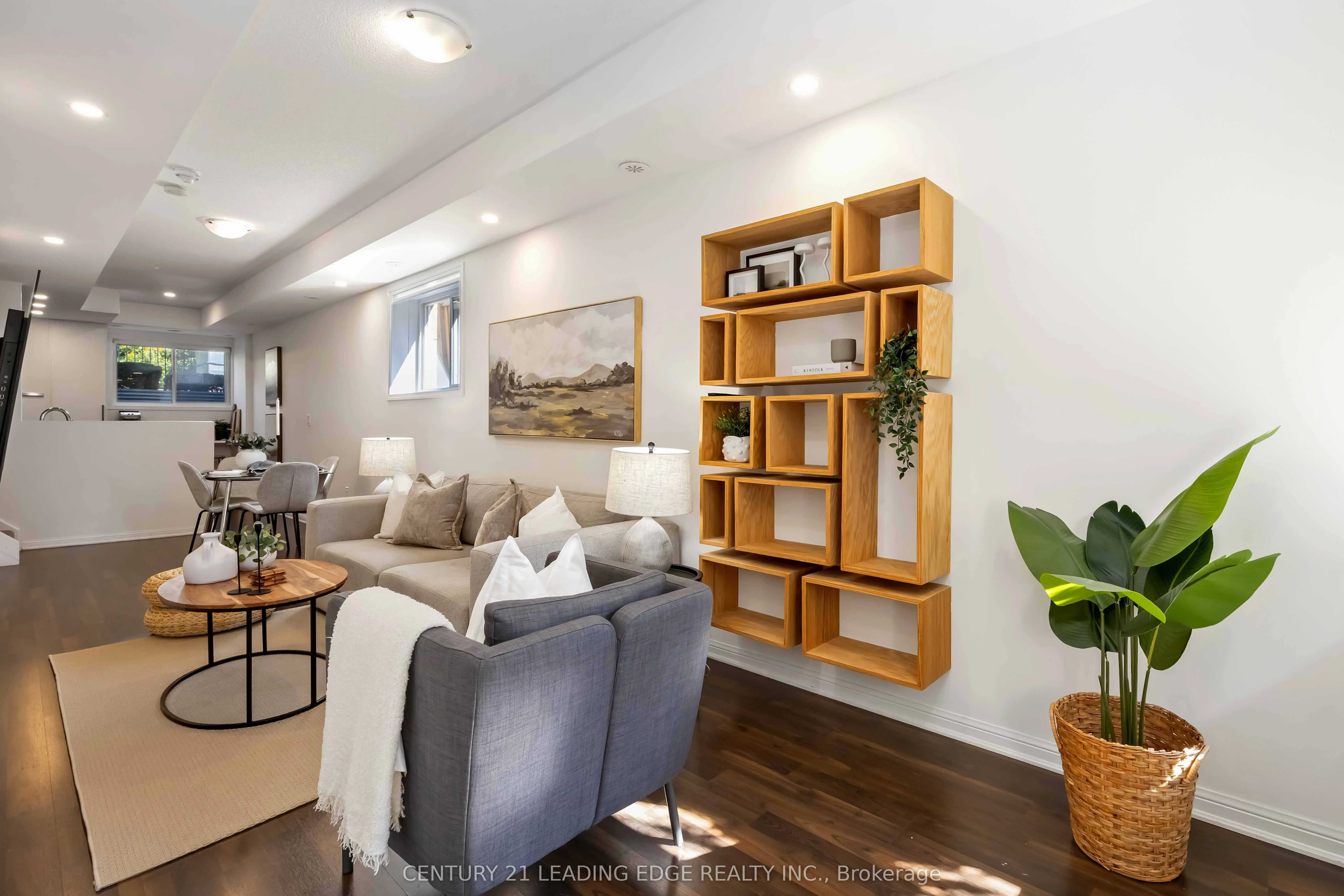 380 Hopewell Avenue, #120