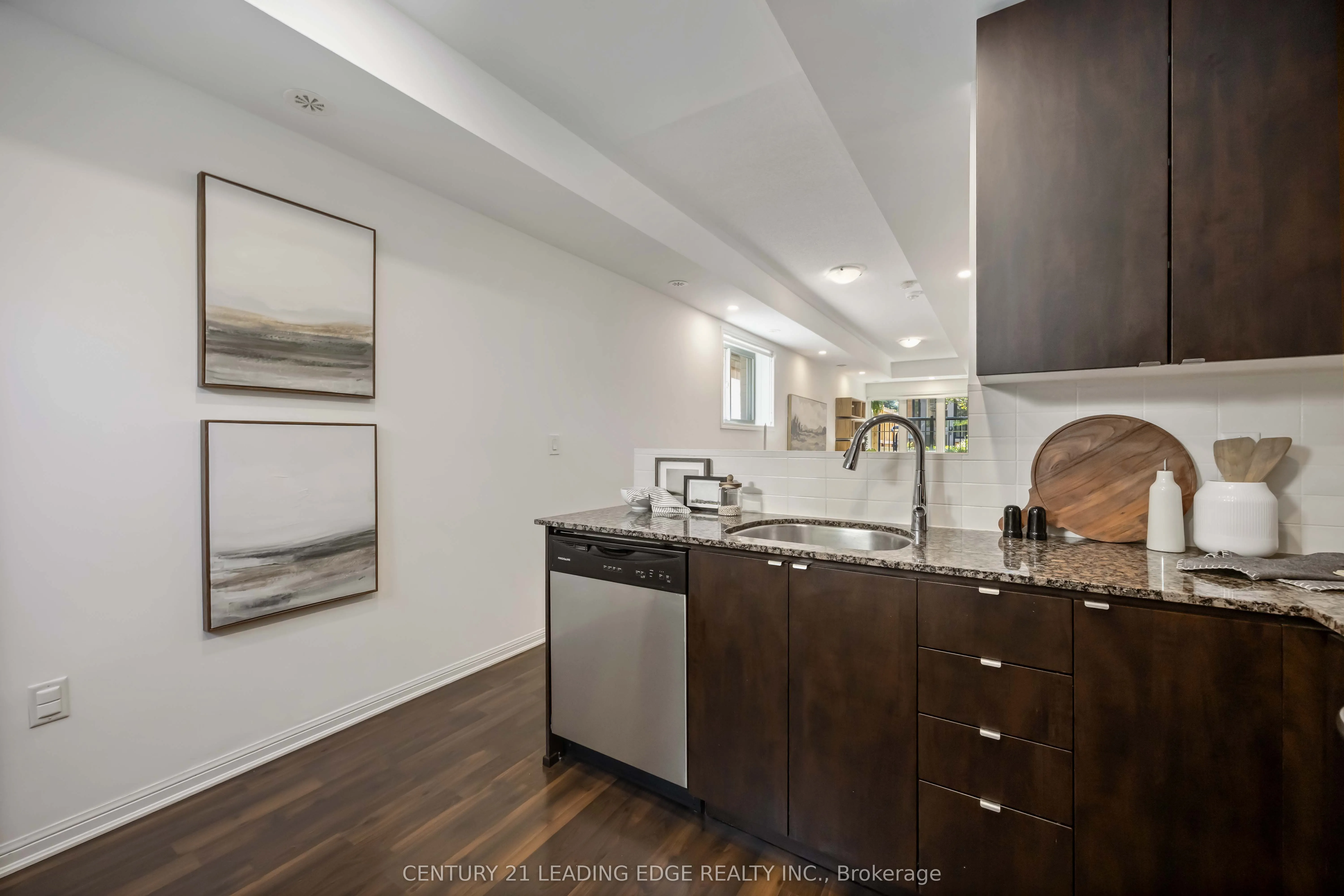 380 Hopewell Avenue, #120