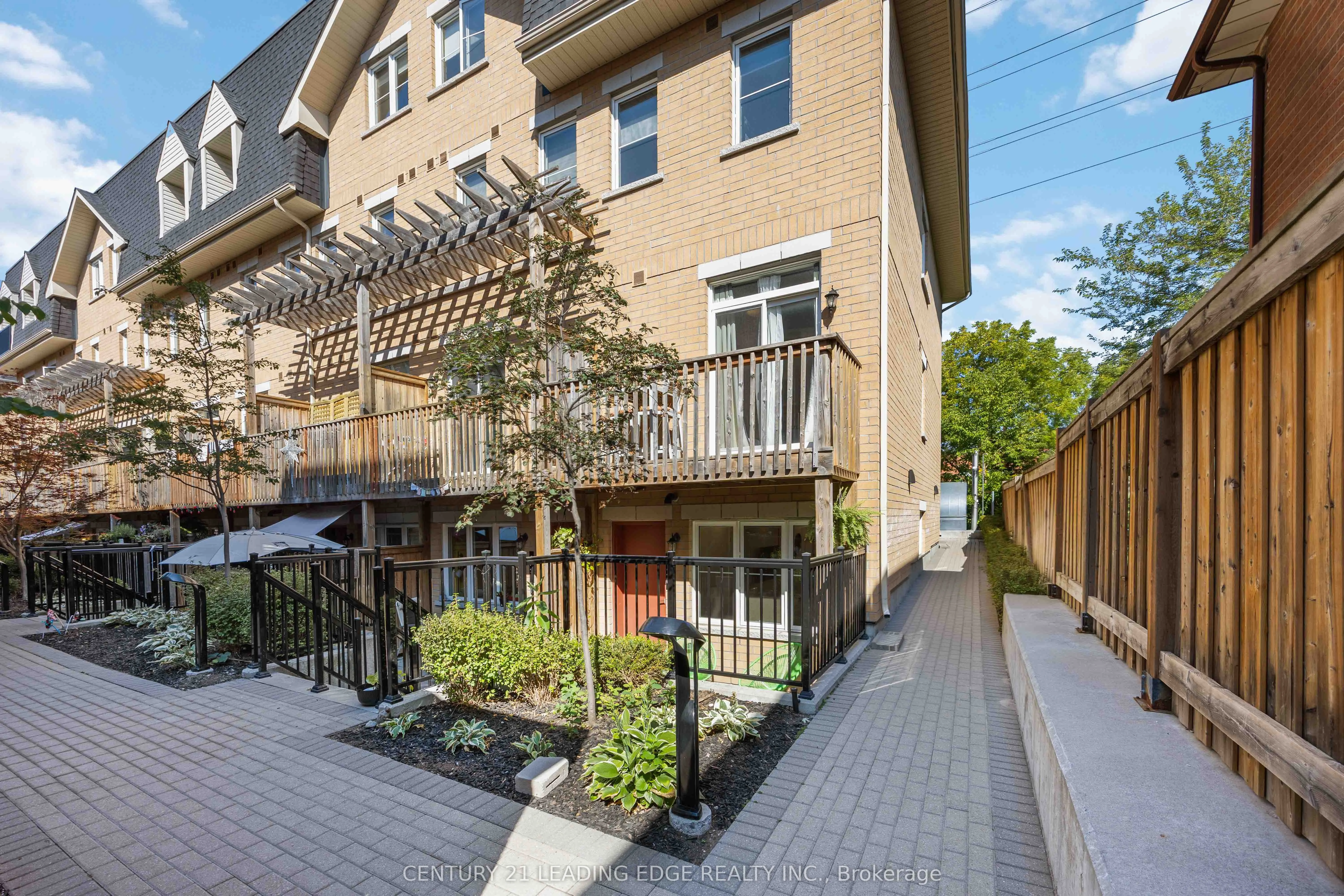 380 Hopewell Avenue, #120