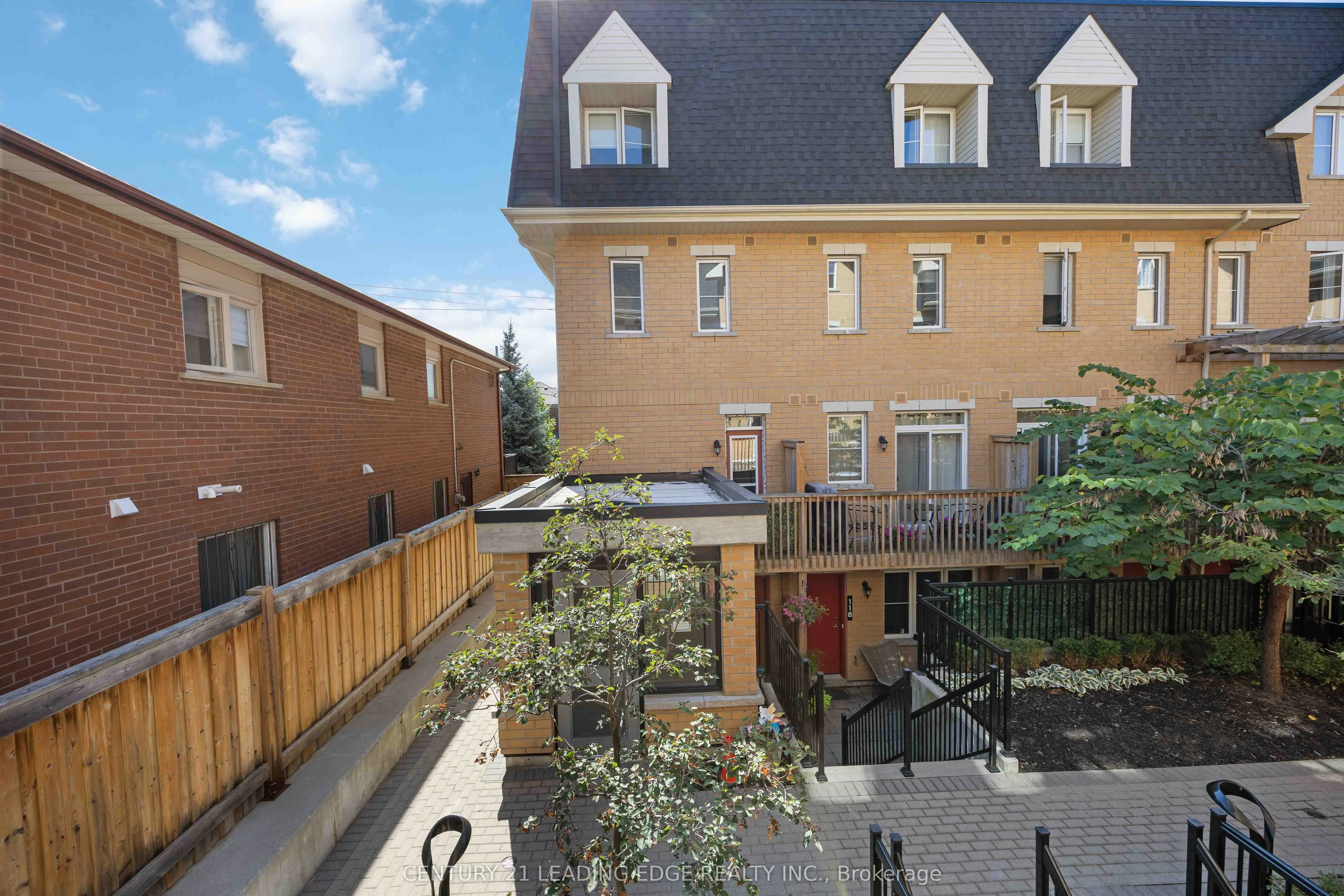 380 Hopewell Avenue, #120