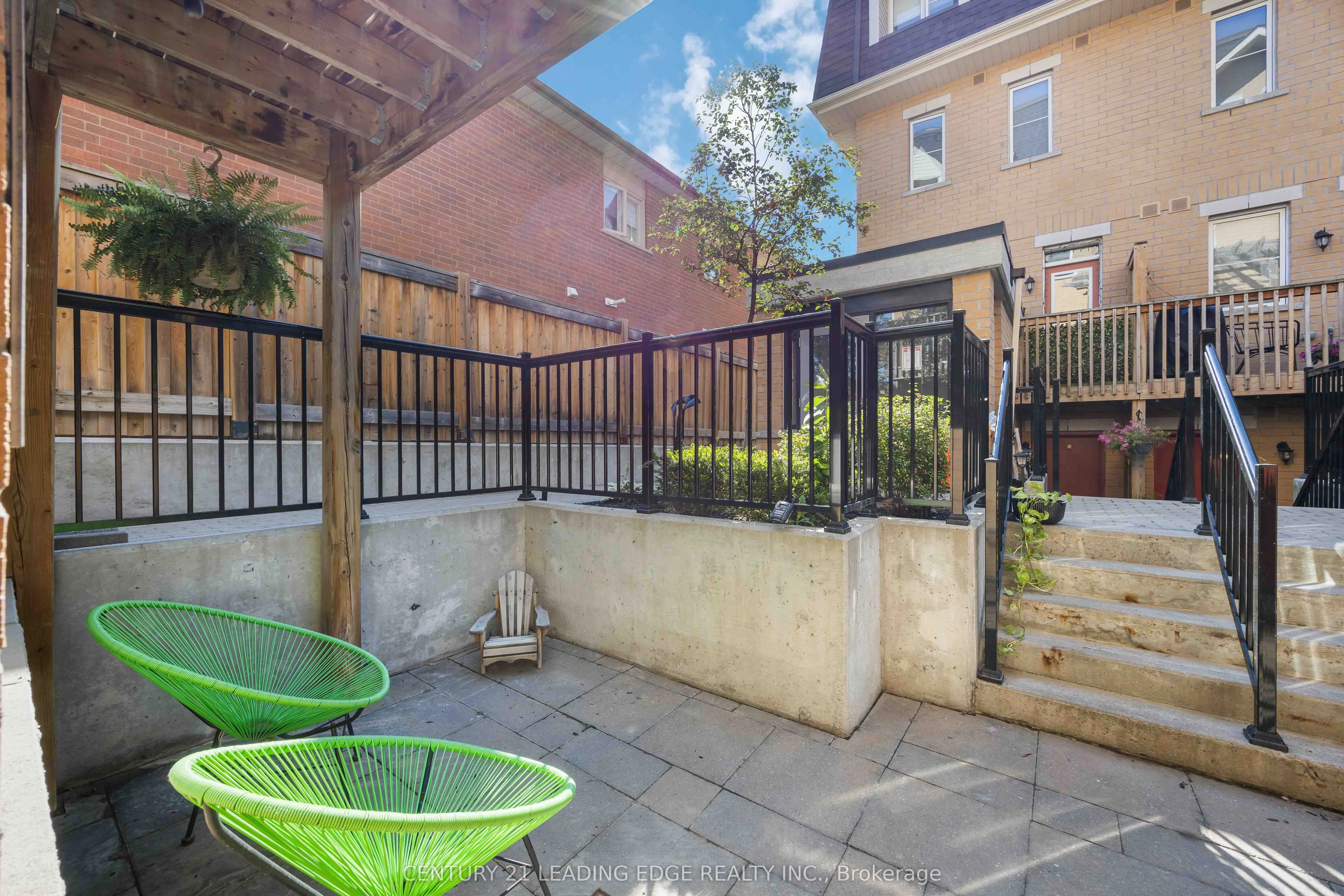 380 Hopewell Avenue, #120