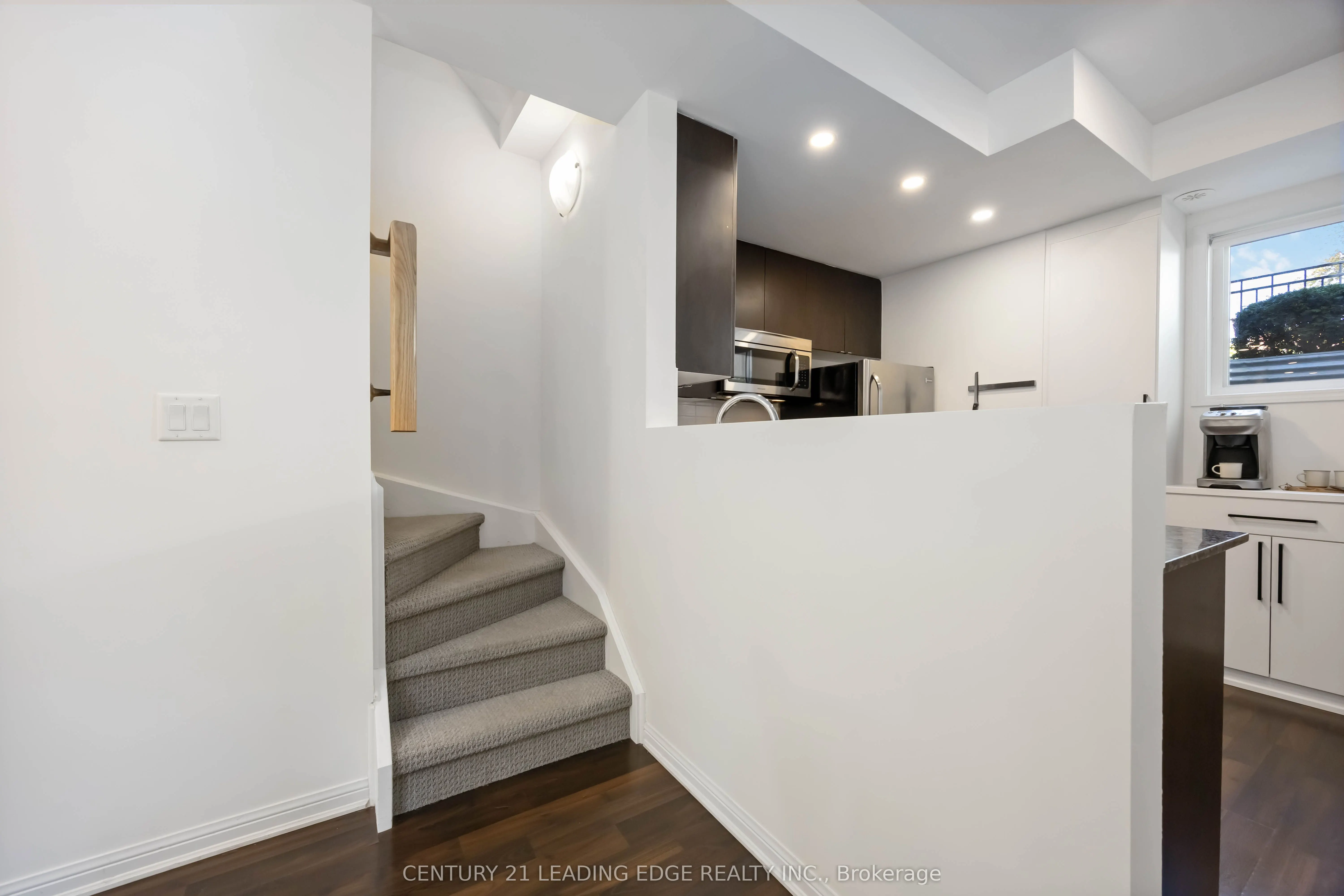 380 Hopewell Avenue, #120