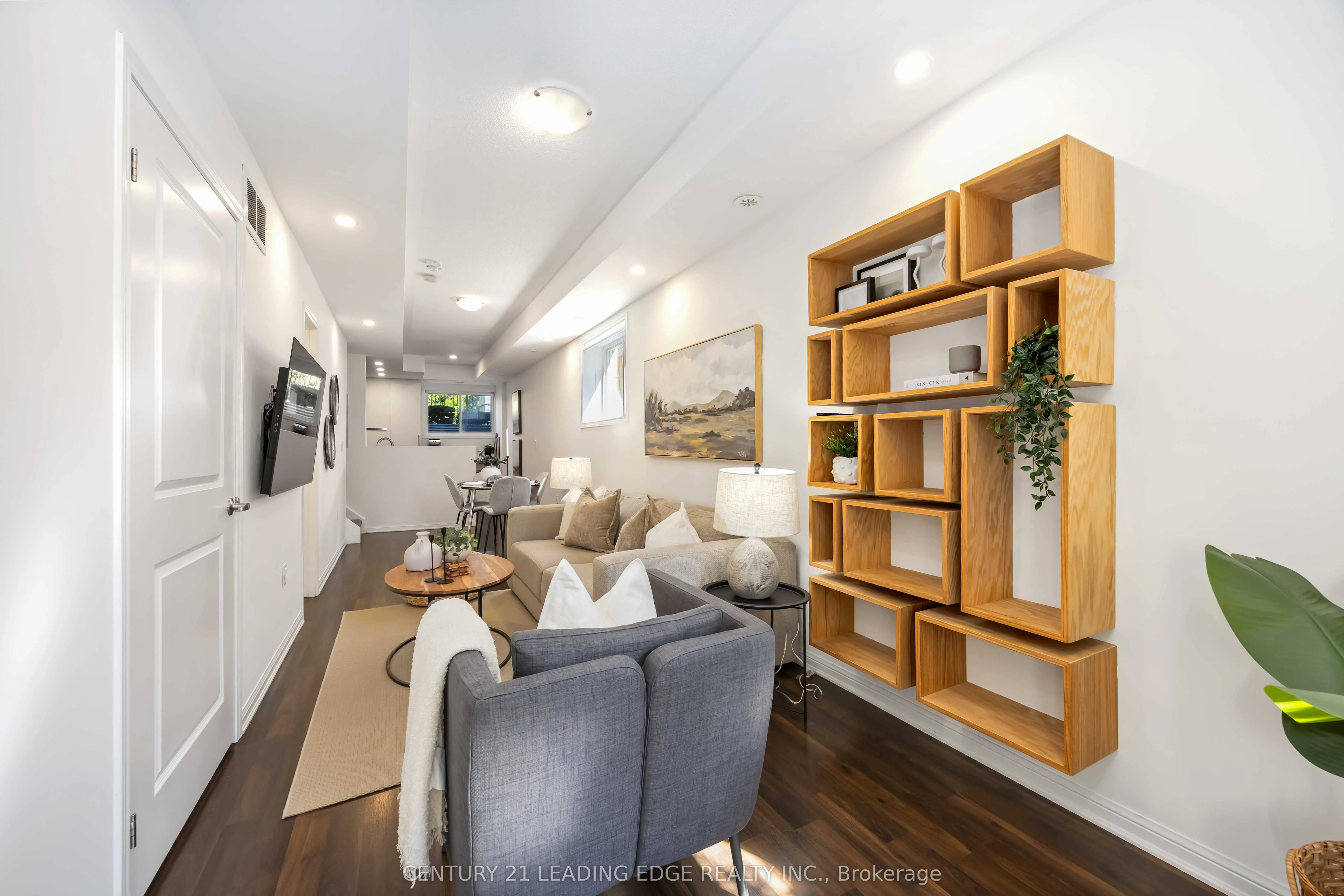 380 Hopewell Avenue, #120