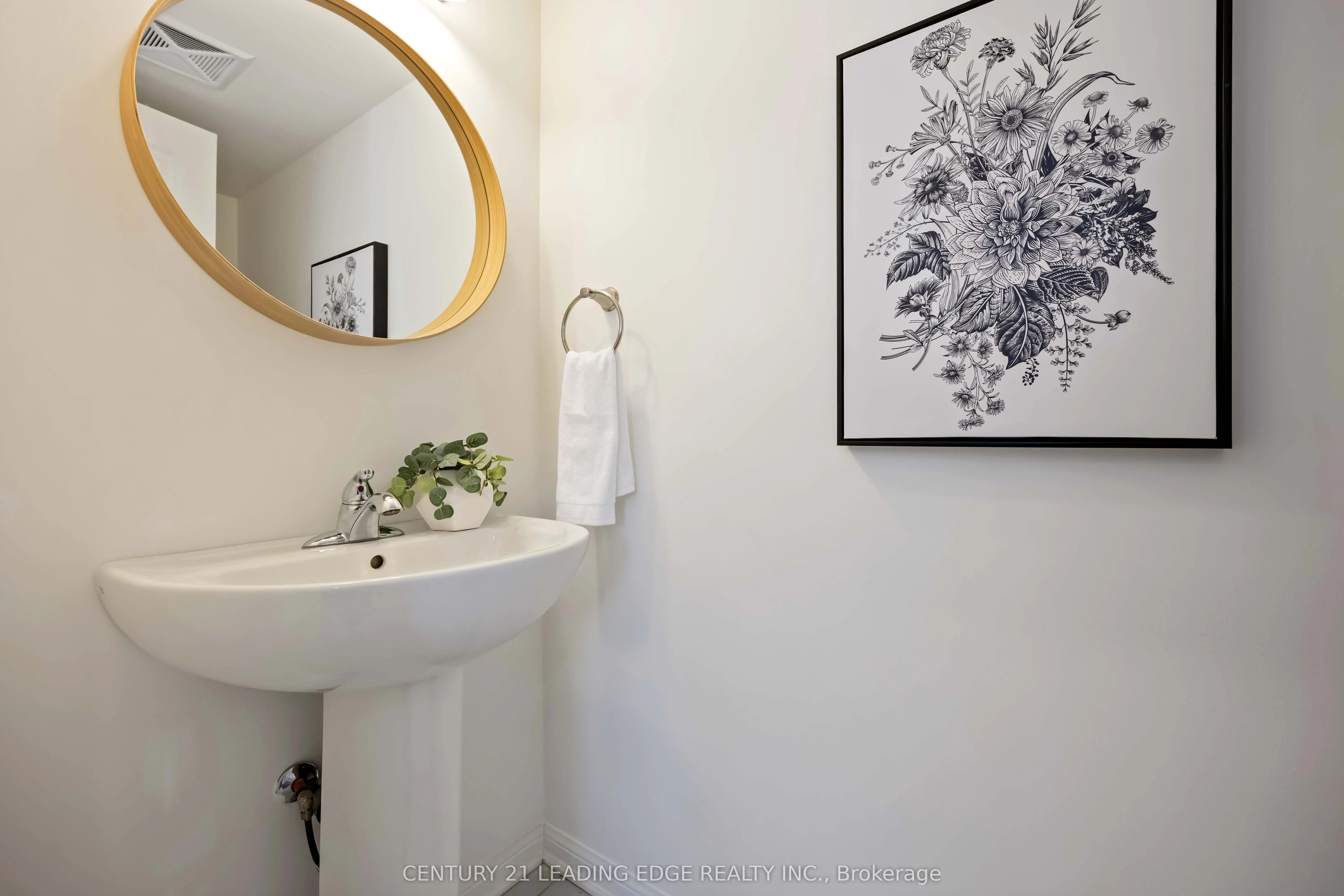 380 Hopewell Avenue, #120