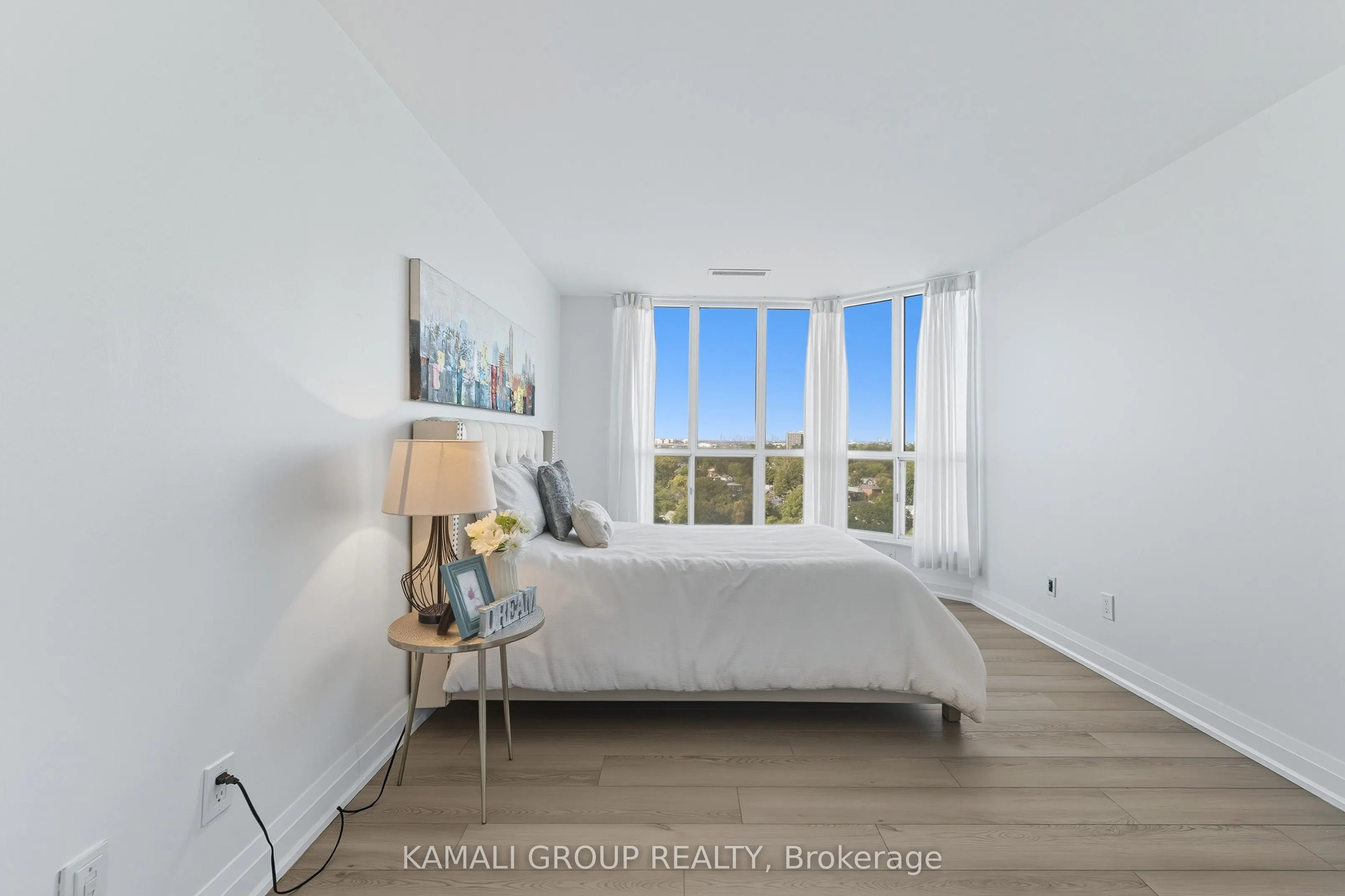 2285 Lake Shore Boulevard W, #1405