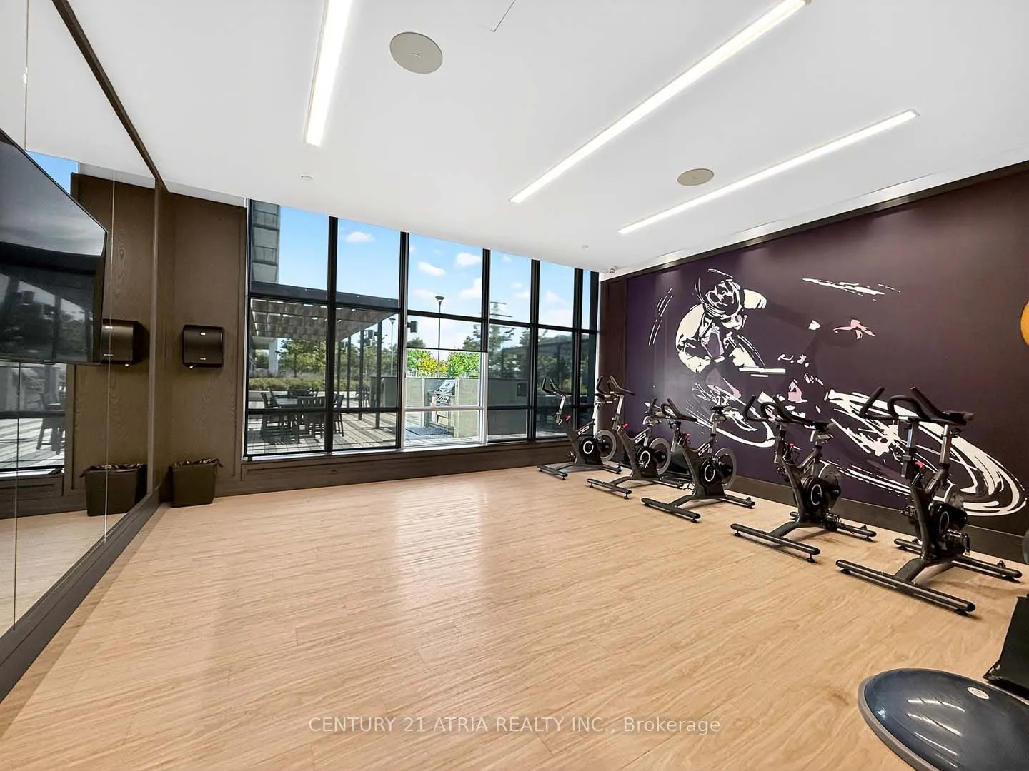 7 Mabelle Avenue, #1805