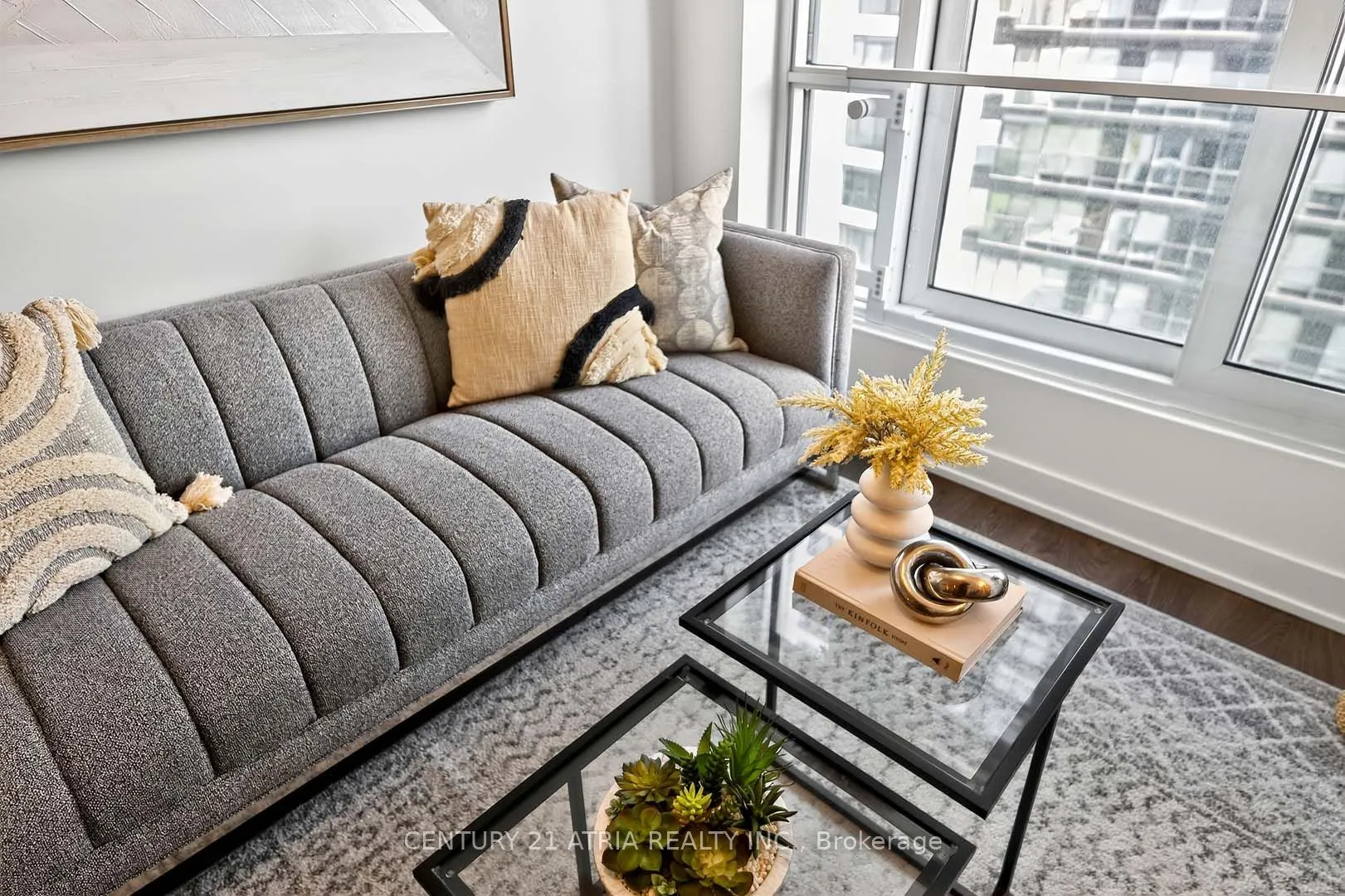 7 Mabelle Avenue, #1805