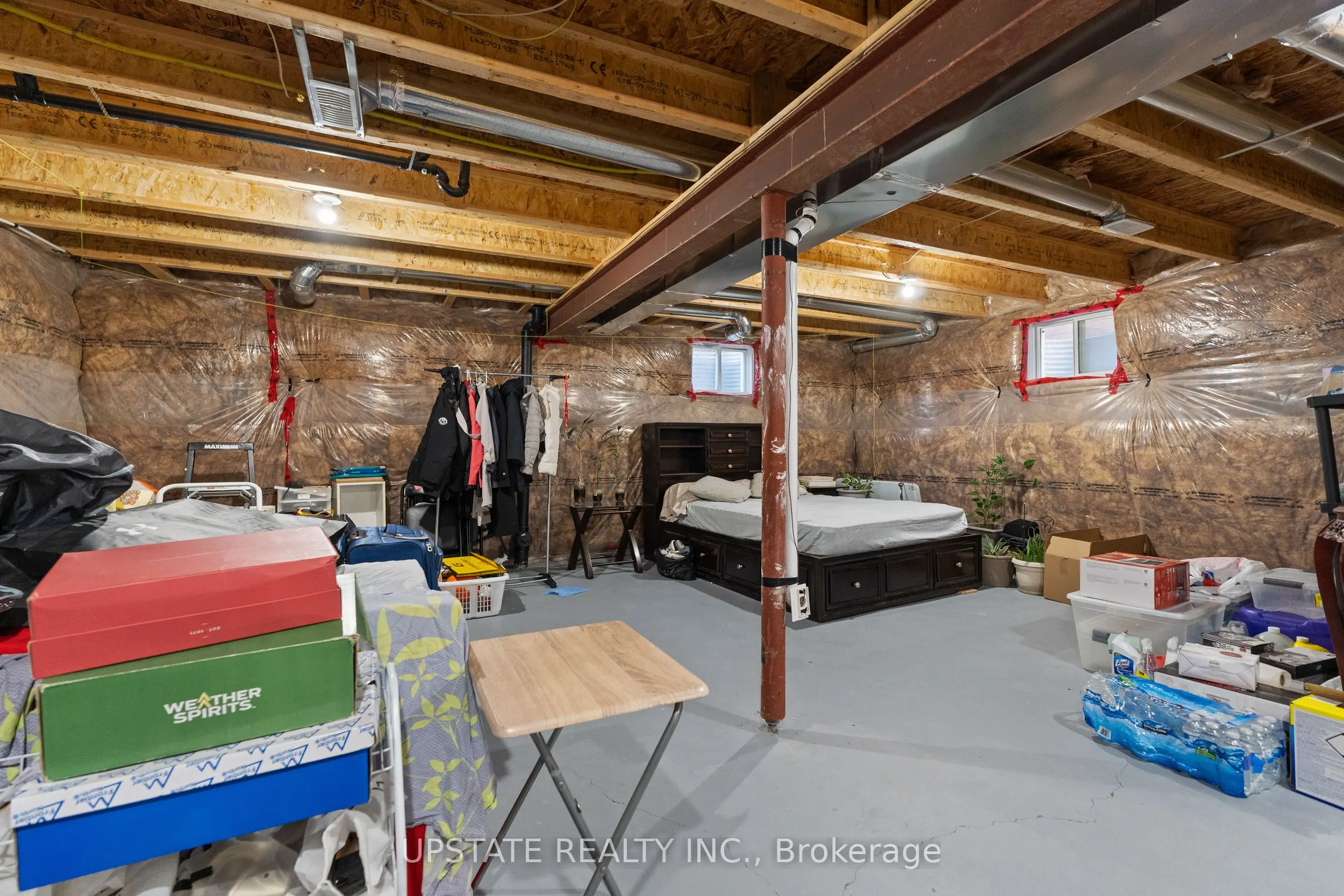 19 Troyer Street