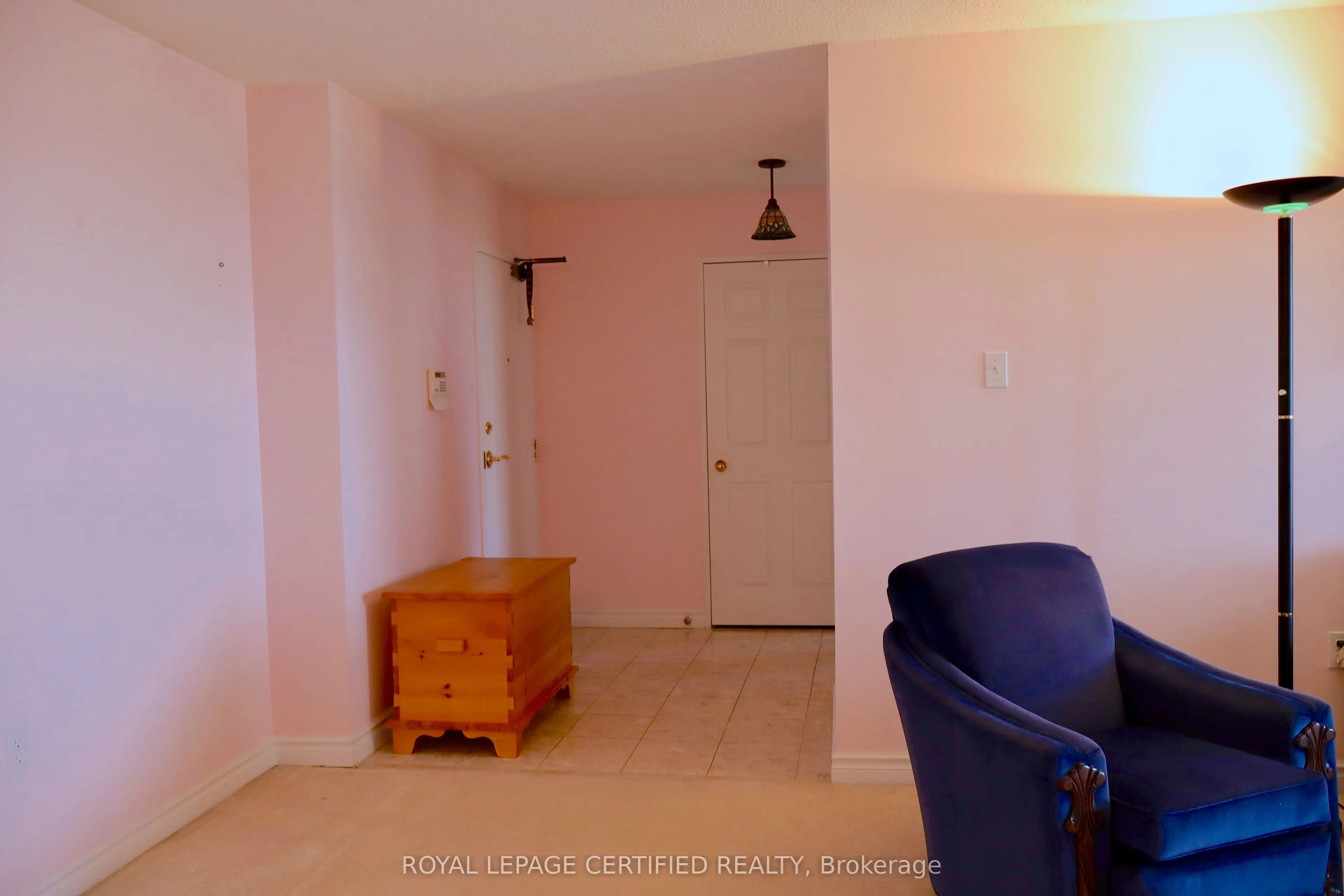 20 Cherrytree Drive, #PH2